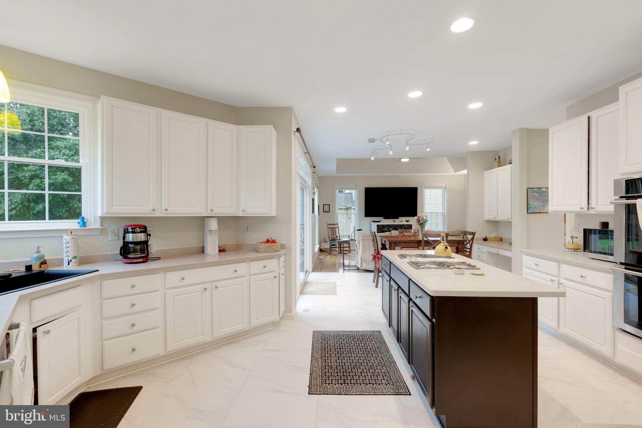 CANTER FARMS - Residential