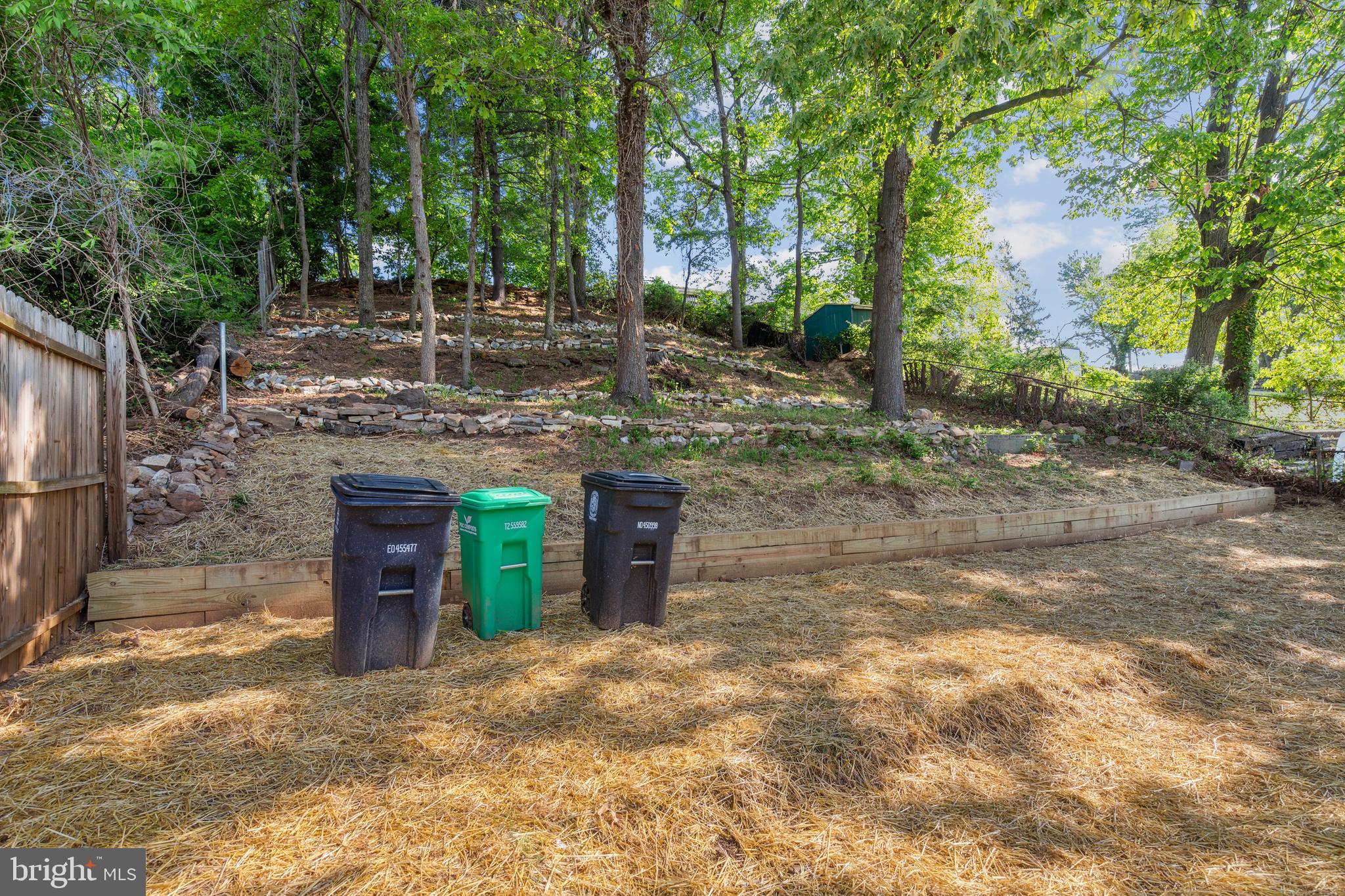 RIVERDALE - Residential