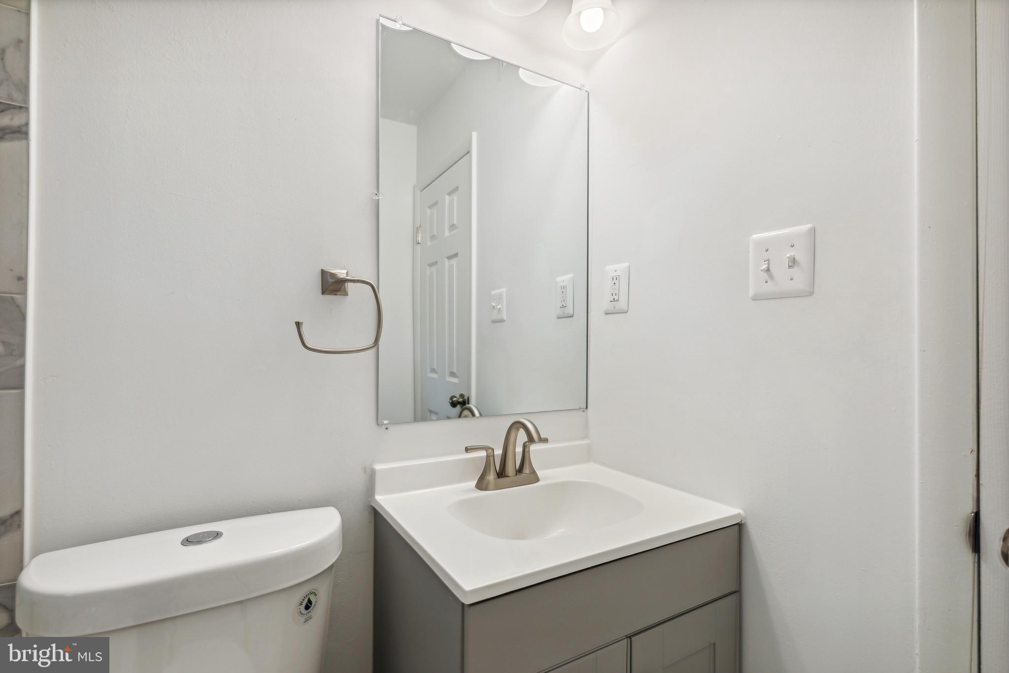 RIVERDALE - Residential