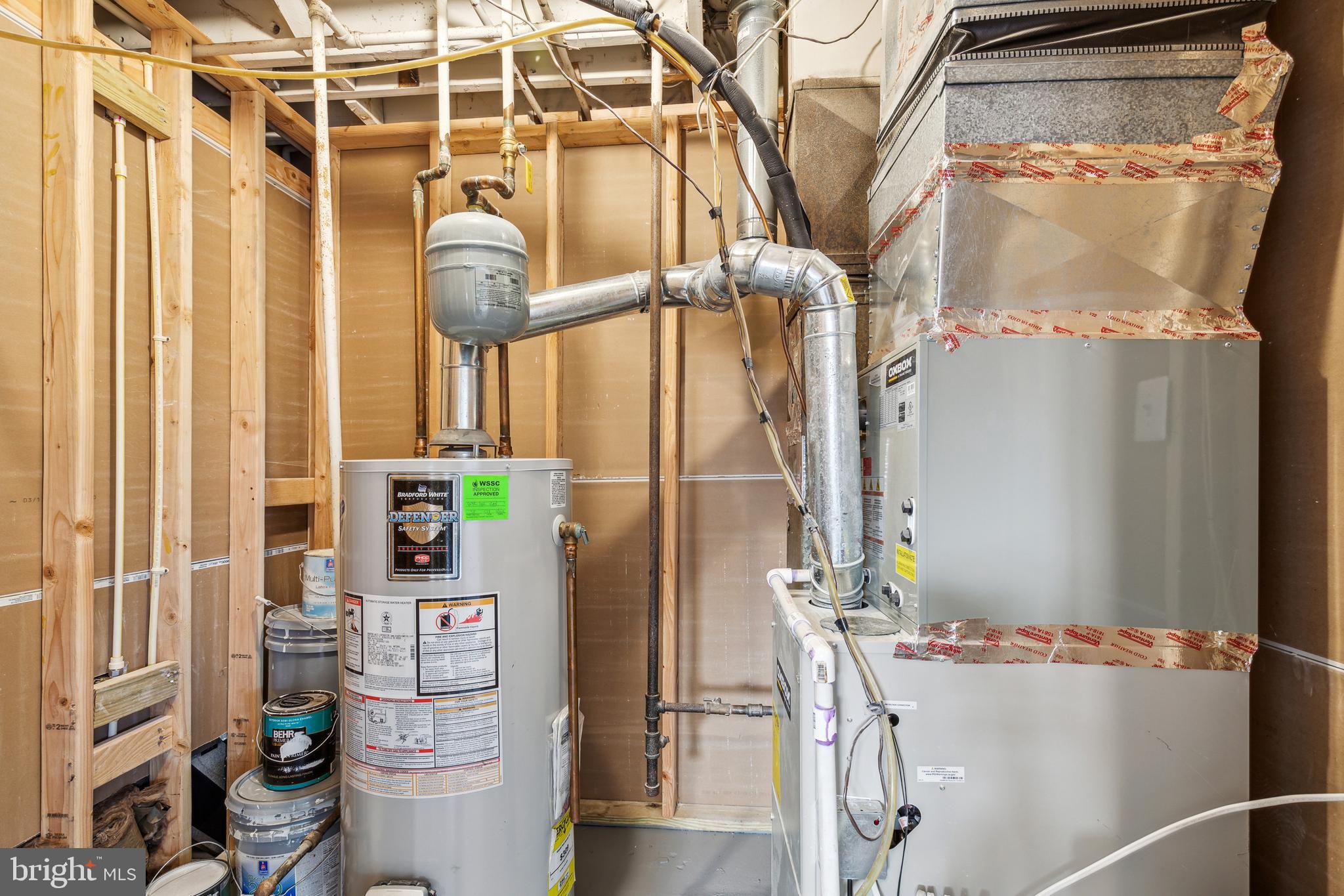 RIVERDALE - Residential