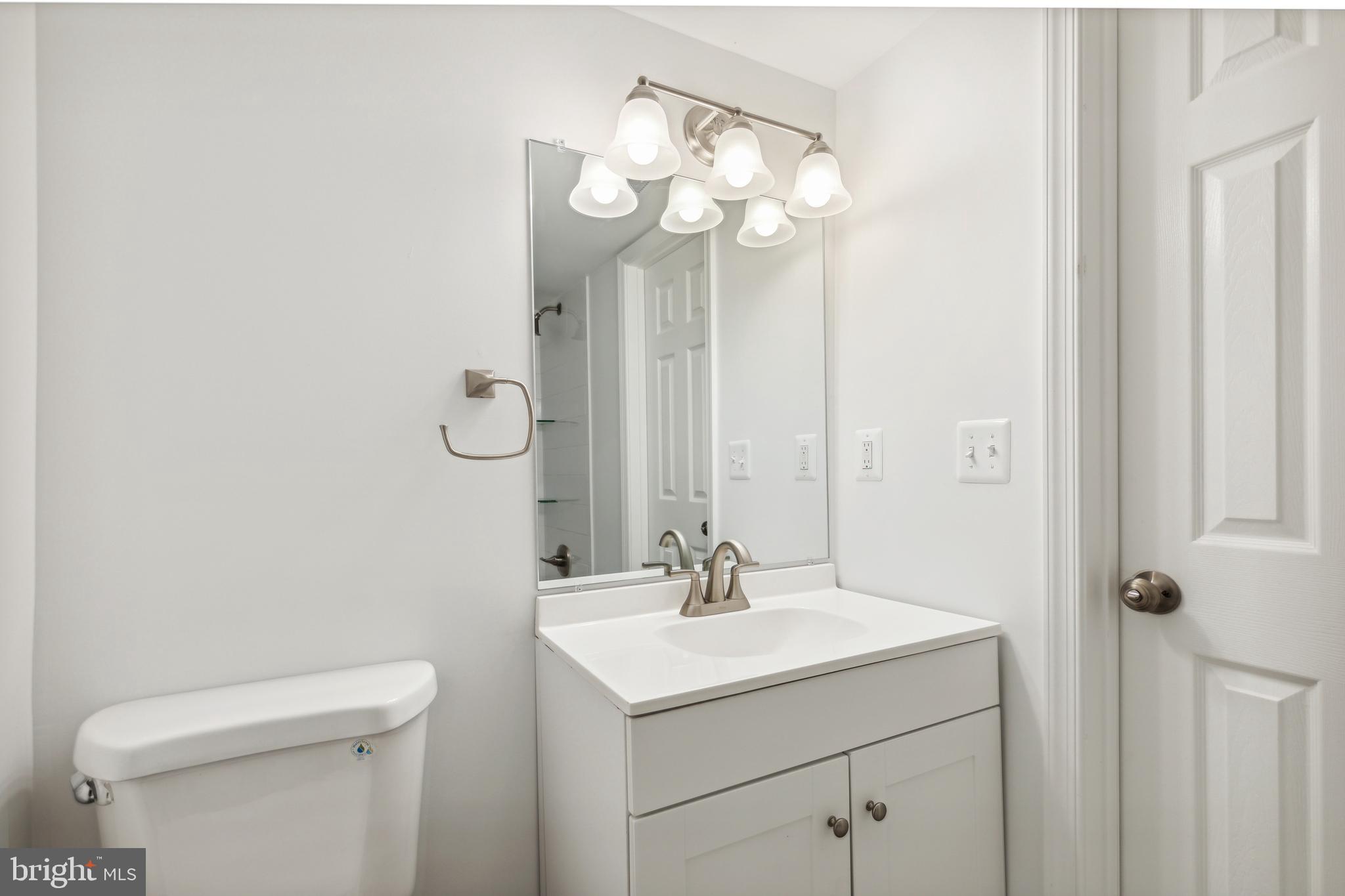 RIVERDALE - Residential