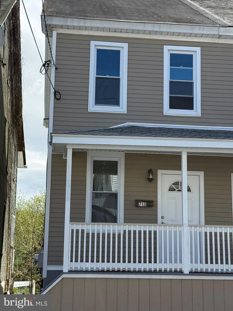 Photo of 713 Scott St, KULPMONT, PA 17834 (MLS # PANU2003244)