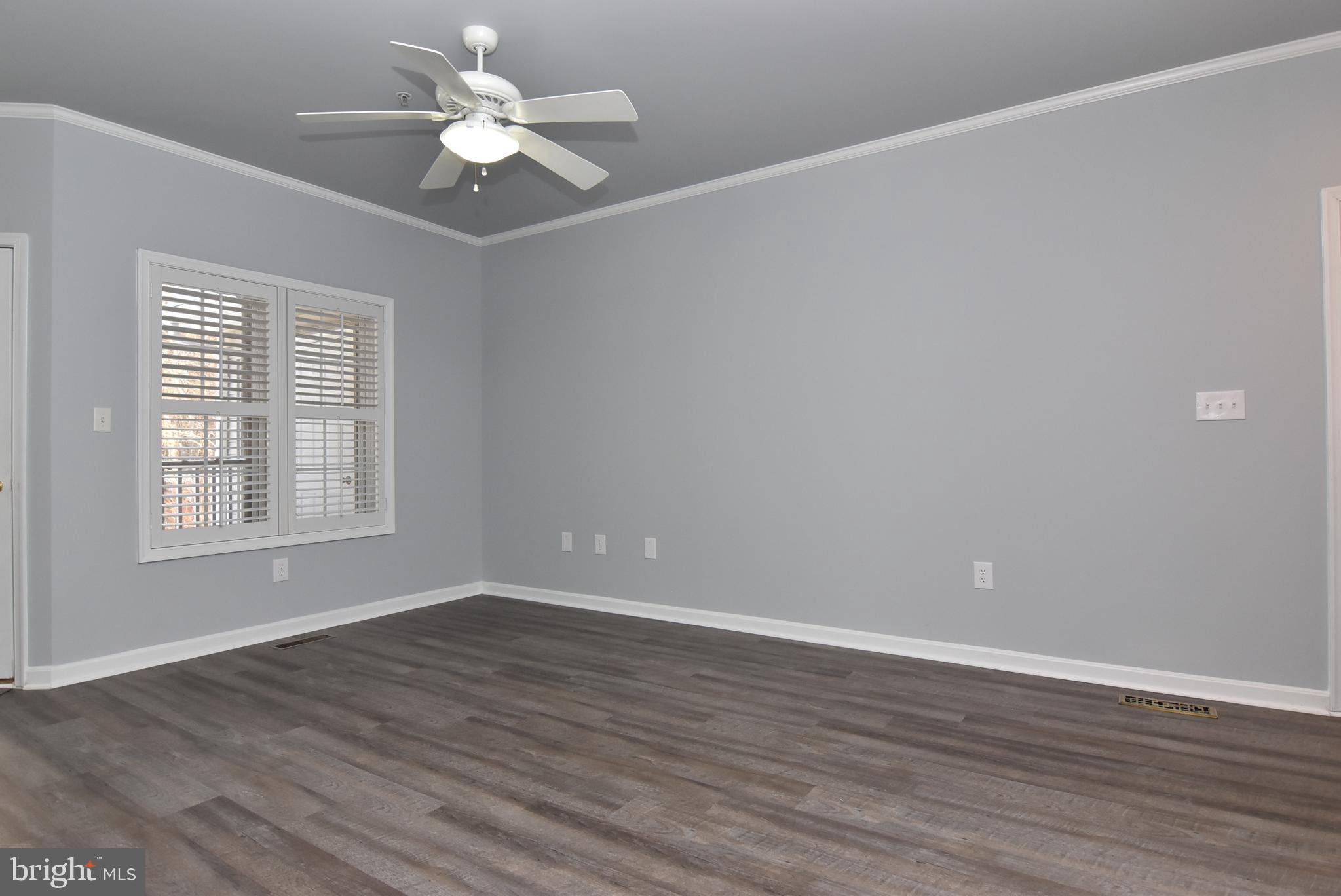 100 CASCADE LANE 101
