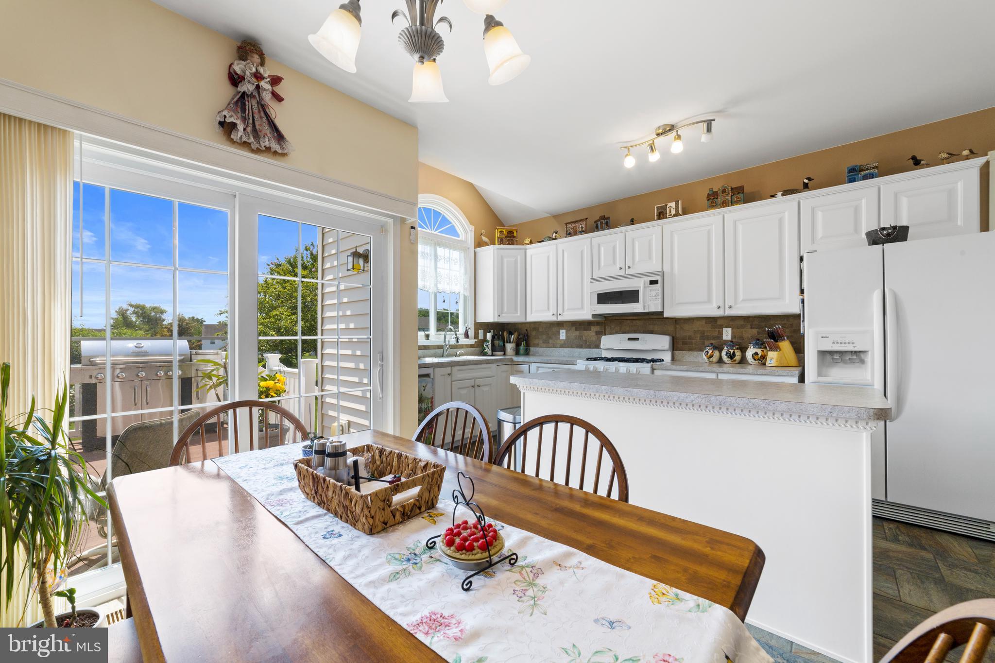 PROVIDENCE HILL - Residential