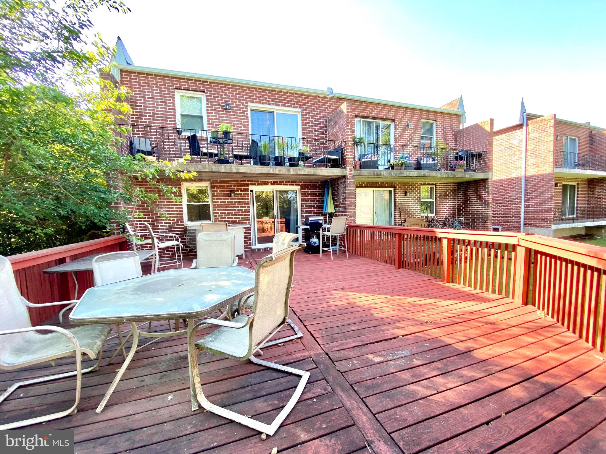 RIDLEY PARK - Residential Lease