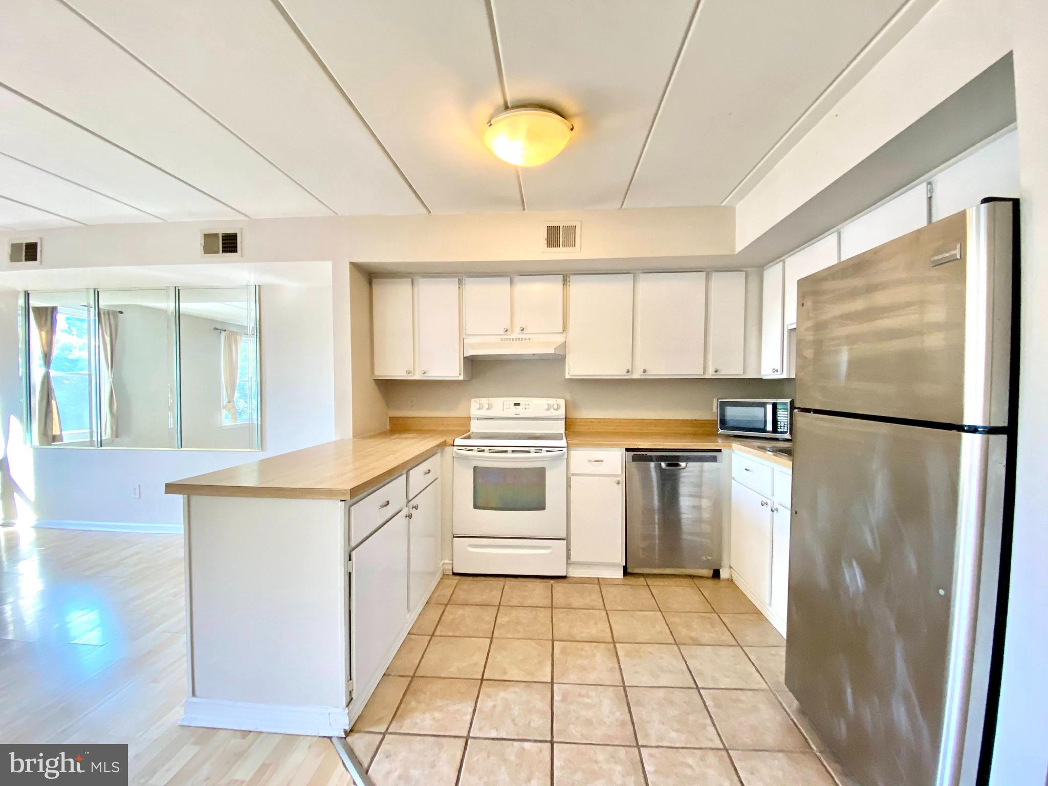 RIDLEY PARK - Residential Lease