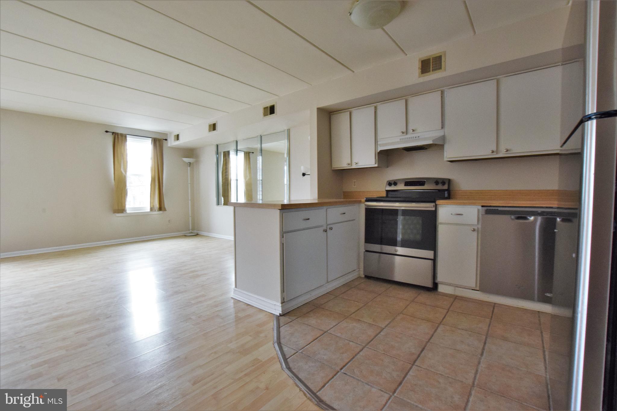 RIDLEY PARK - Residential Lease