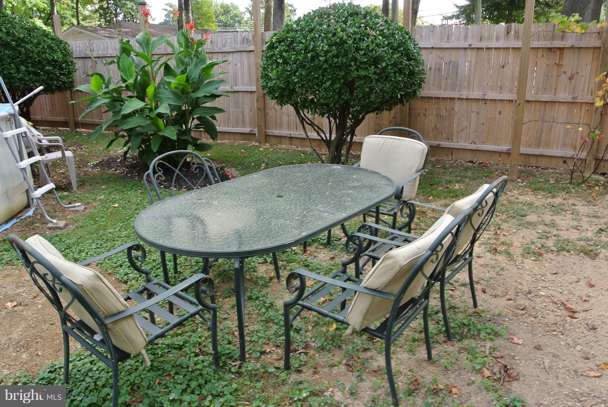 COBB ISLAND - Residential