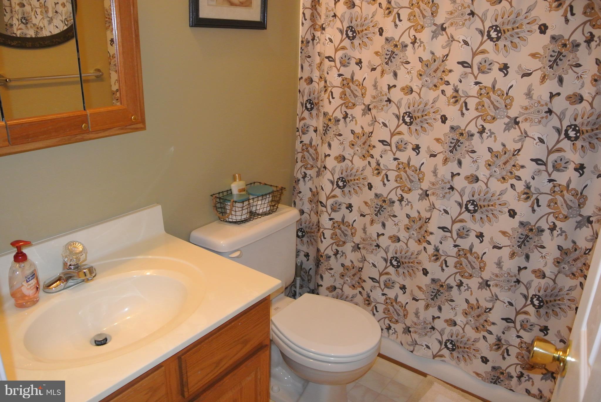 COBB ISLAND - Residential