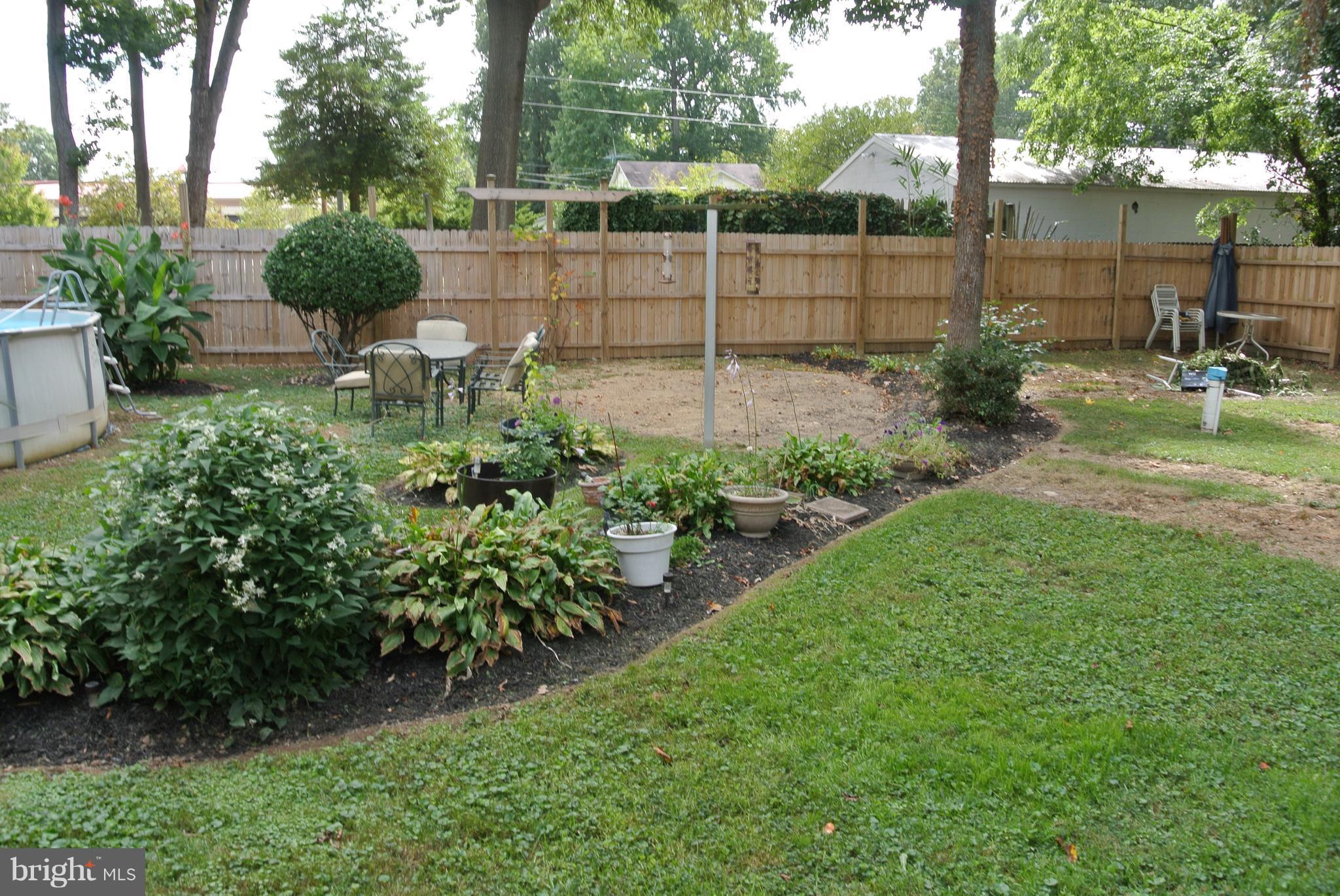 COBB ISLAND - Residential