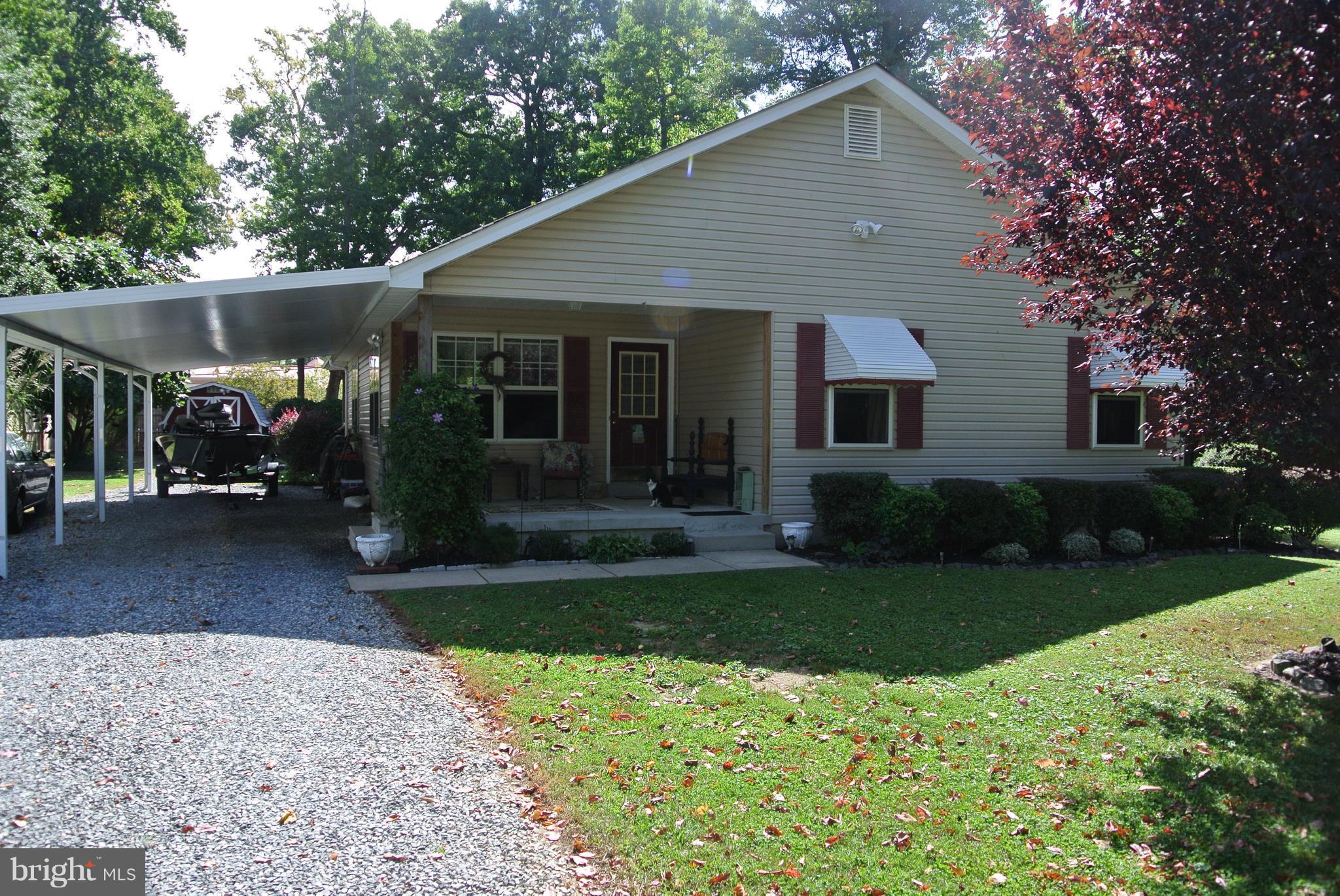 COBB ISLAND - Residential