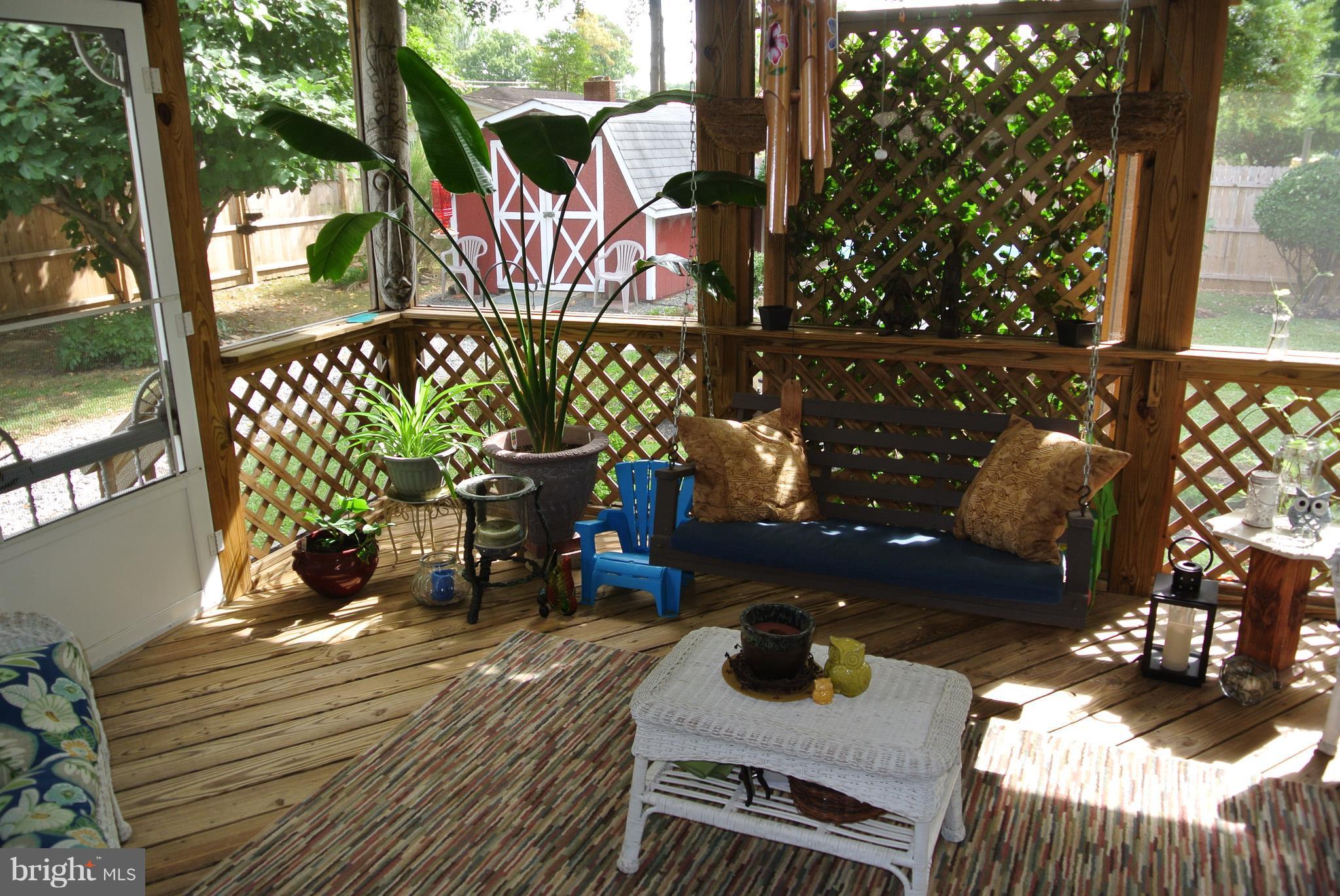 COBB ISLAND - Residential