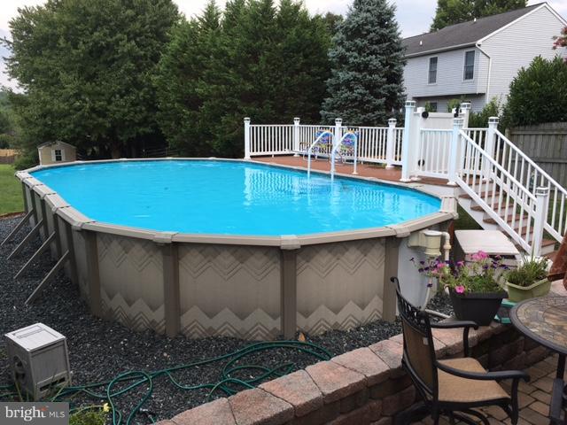 GLENWOOD GARTH - Residential