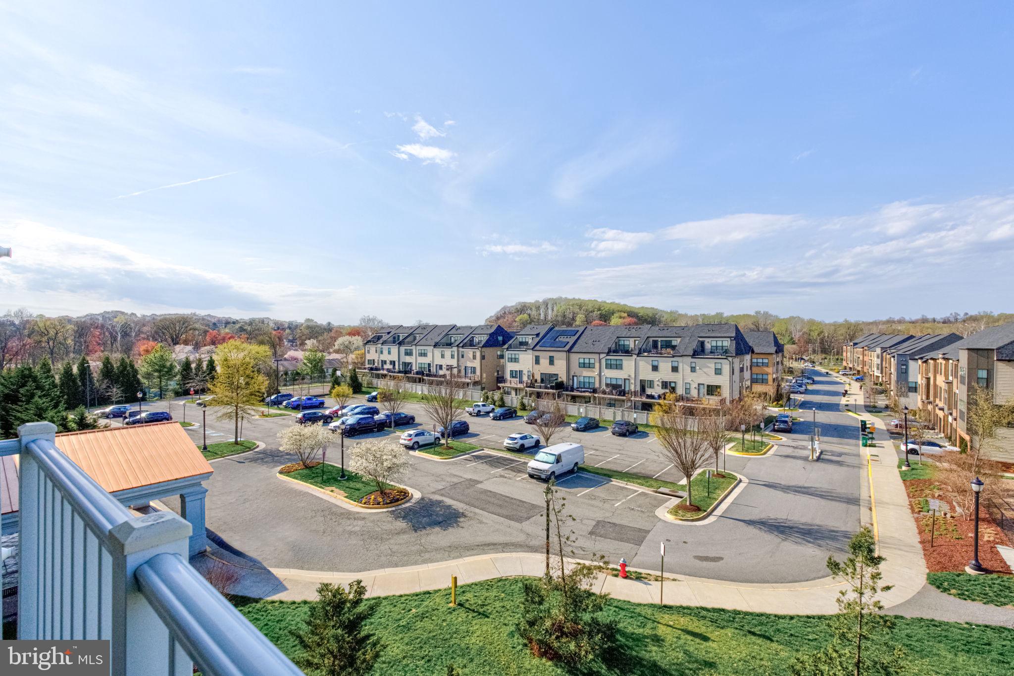 ISABELLA AT MONTICELLO MEWS - Residential