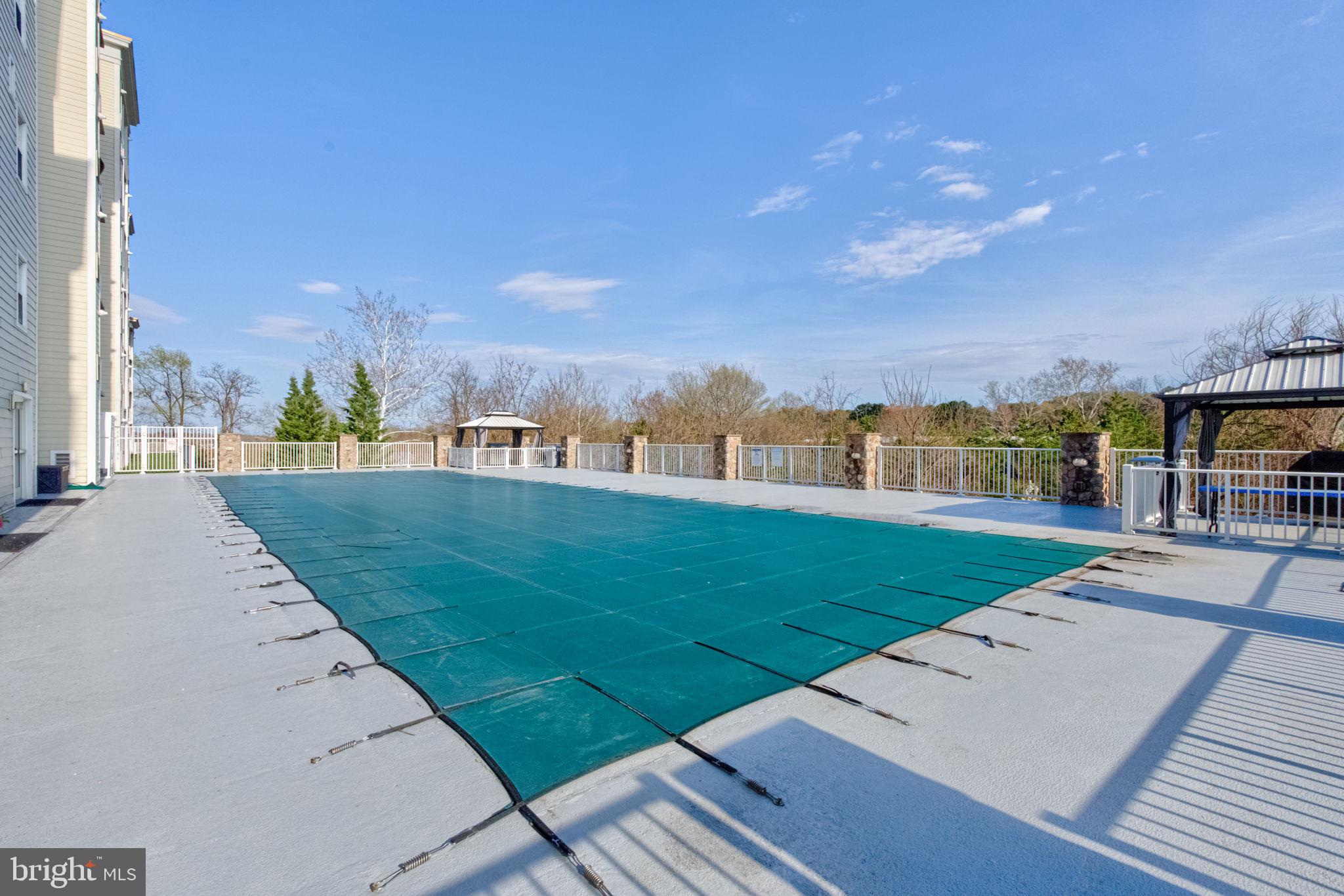 ISABELLA AT MONTICELLO MEWS - Residential