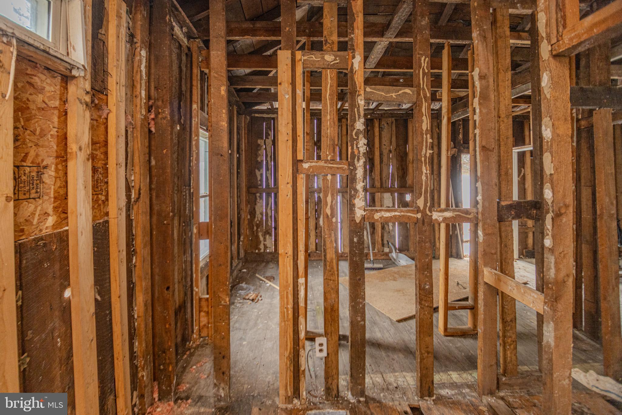 OAKLAND - Residential