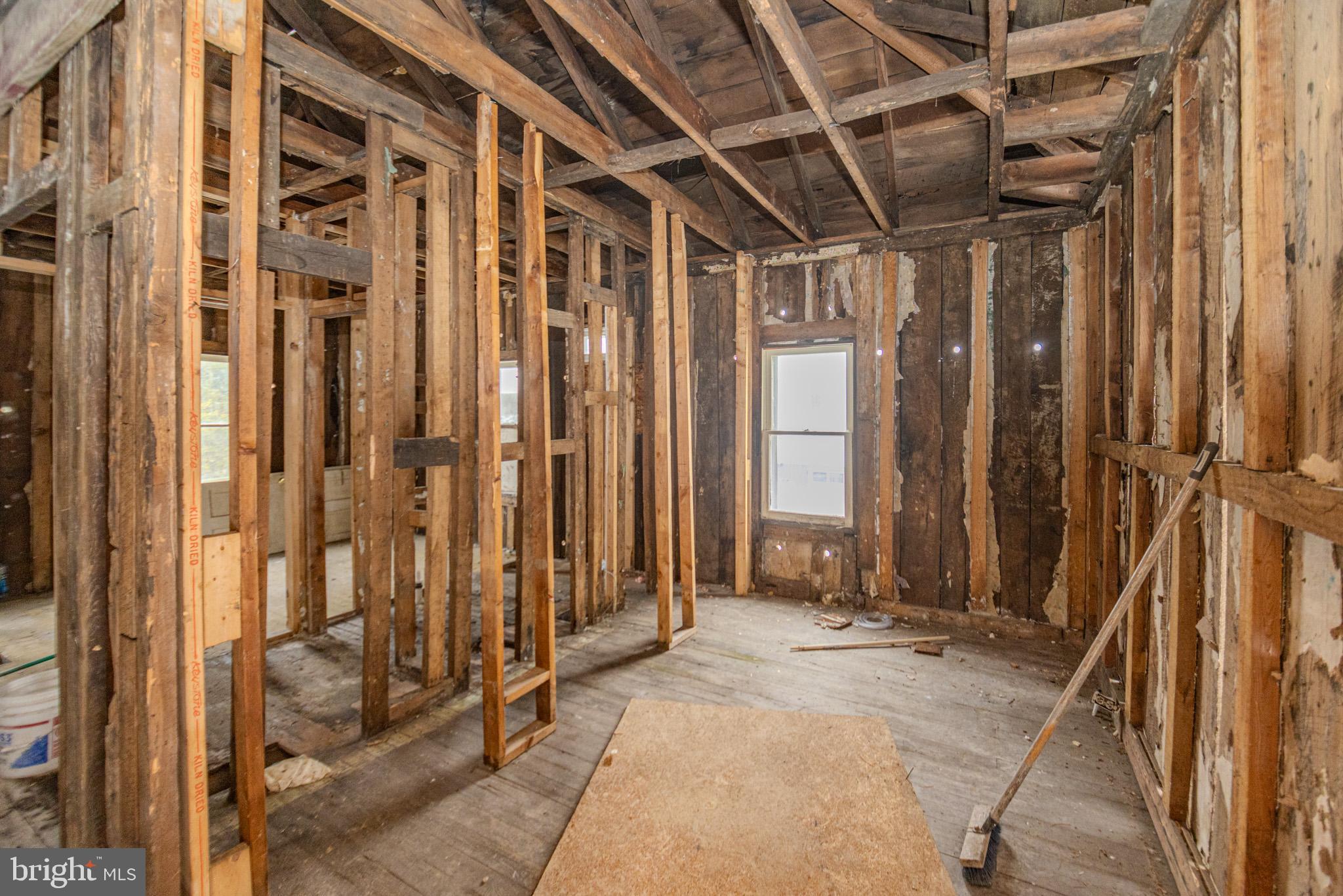 OAKLAND - Residential