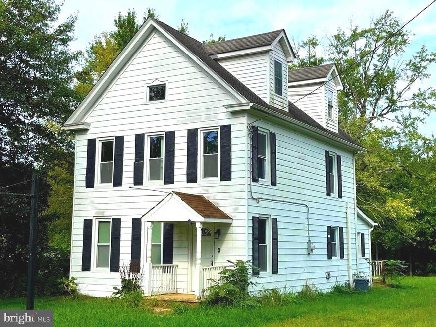 Why rent when you can own your own home! Bring all your FHA/VA/USDA loans .. Seller  we will give closing help with a an acceptable offer . Room for a 3rd bedroom on upper 3rd level*This spacious move in ready home is waiting for new owners to make it their home!  Offering  a newer septic, newer well,  and newer HVAC heat pump! The  upper level can easily be converted into a 3rd bedroom ! Plenty  of windows for lots of natural light!  A great house at a great price ! But hold on  added bonus !! This  house offers the opportunity to live and run a business since it is zoned VC which could allow daycare/bed and breakfast/coffee shops /county store  and more, call to find out more information!
29 minutes from the Bay Bridge