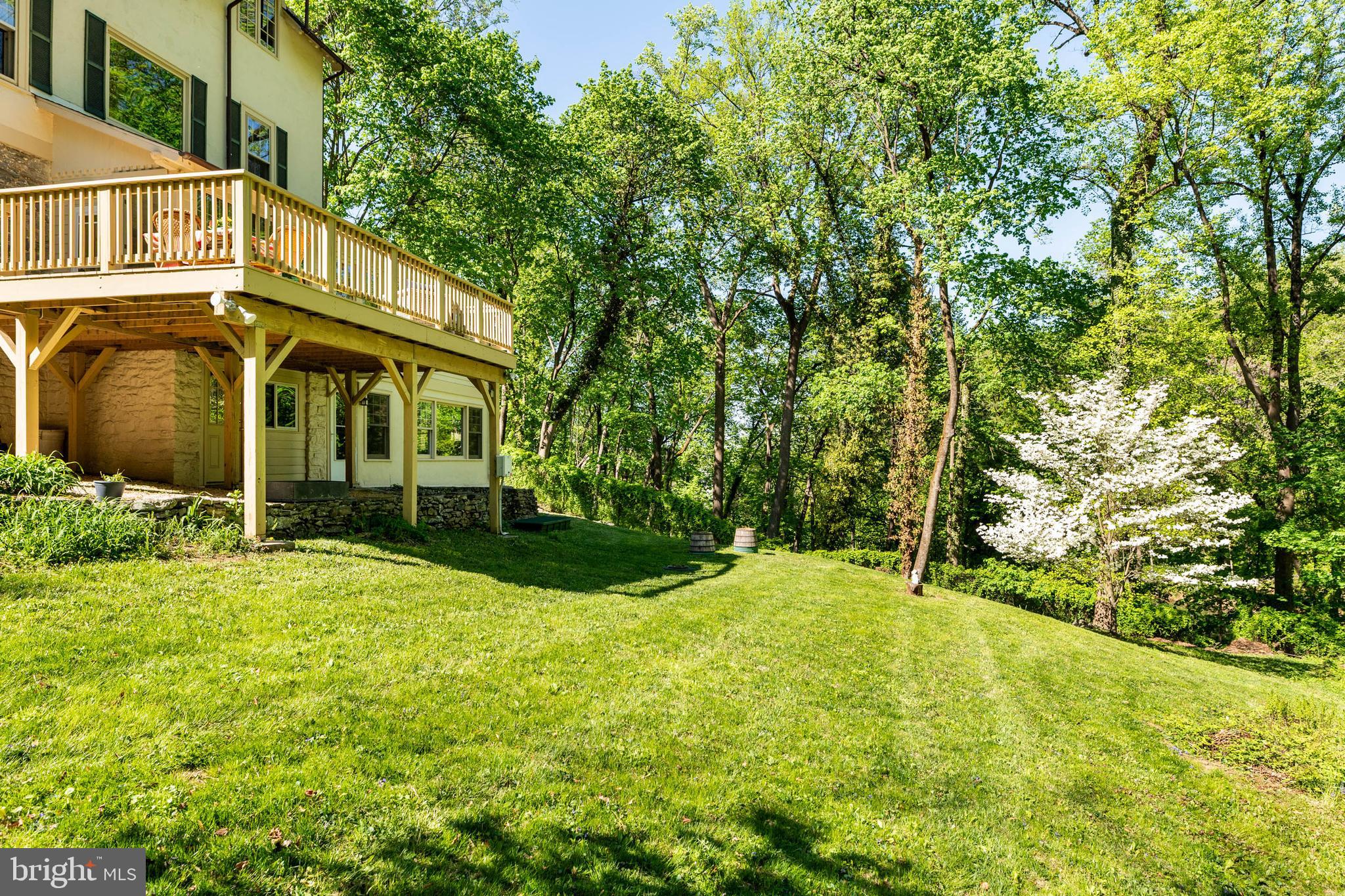 GLADWYNE - Residential