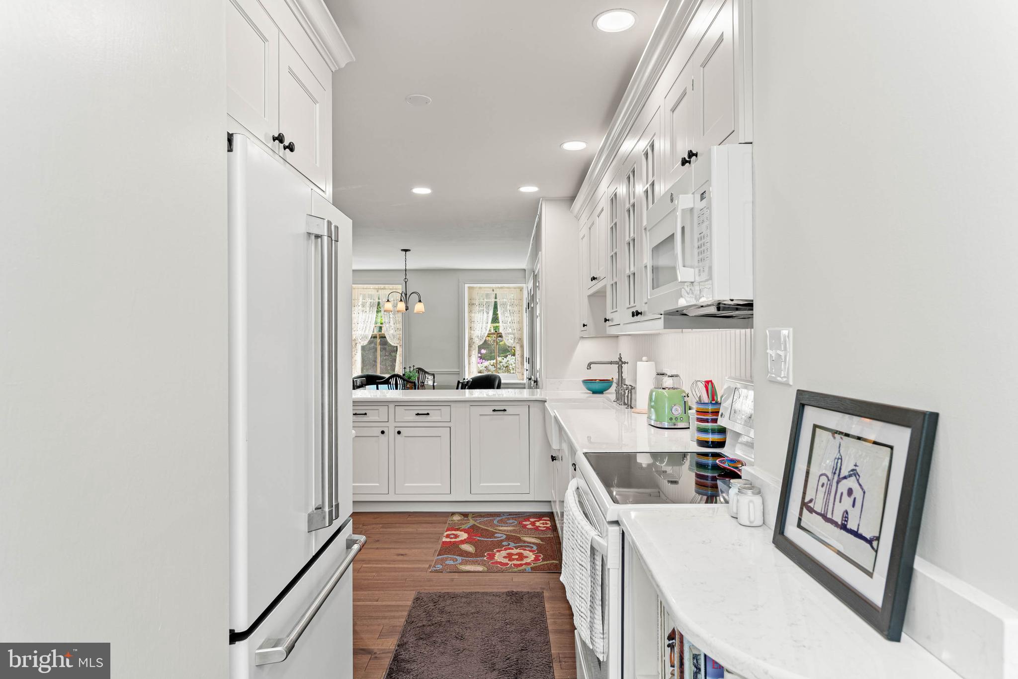 GLADWYNE - Residential