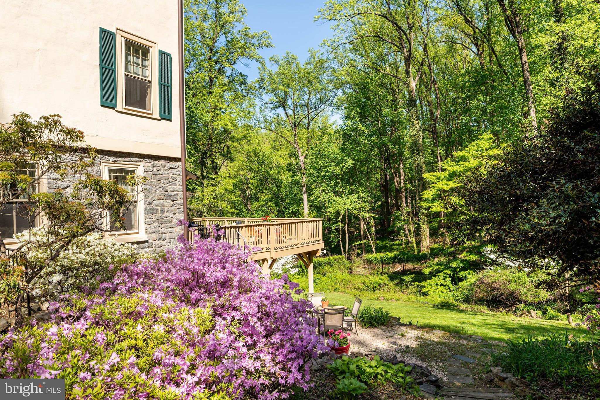 GLADWYNE - Residential