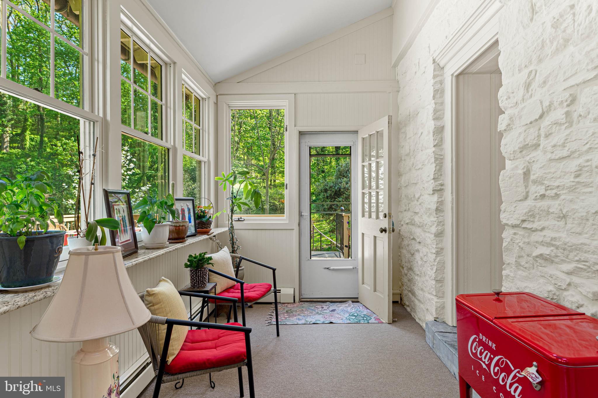 GLADWYNE - Residential