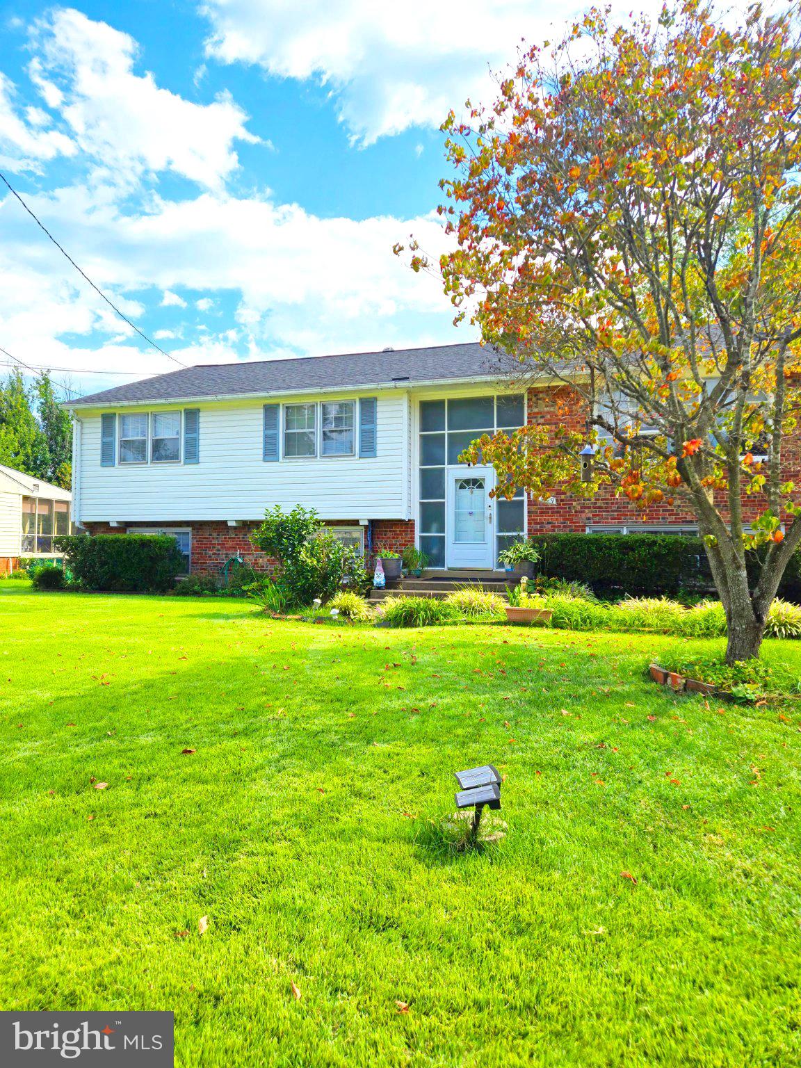 15009 CARLBERN DRIVE