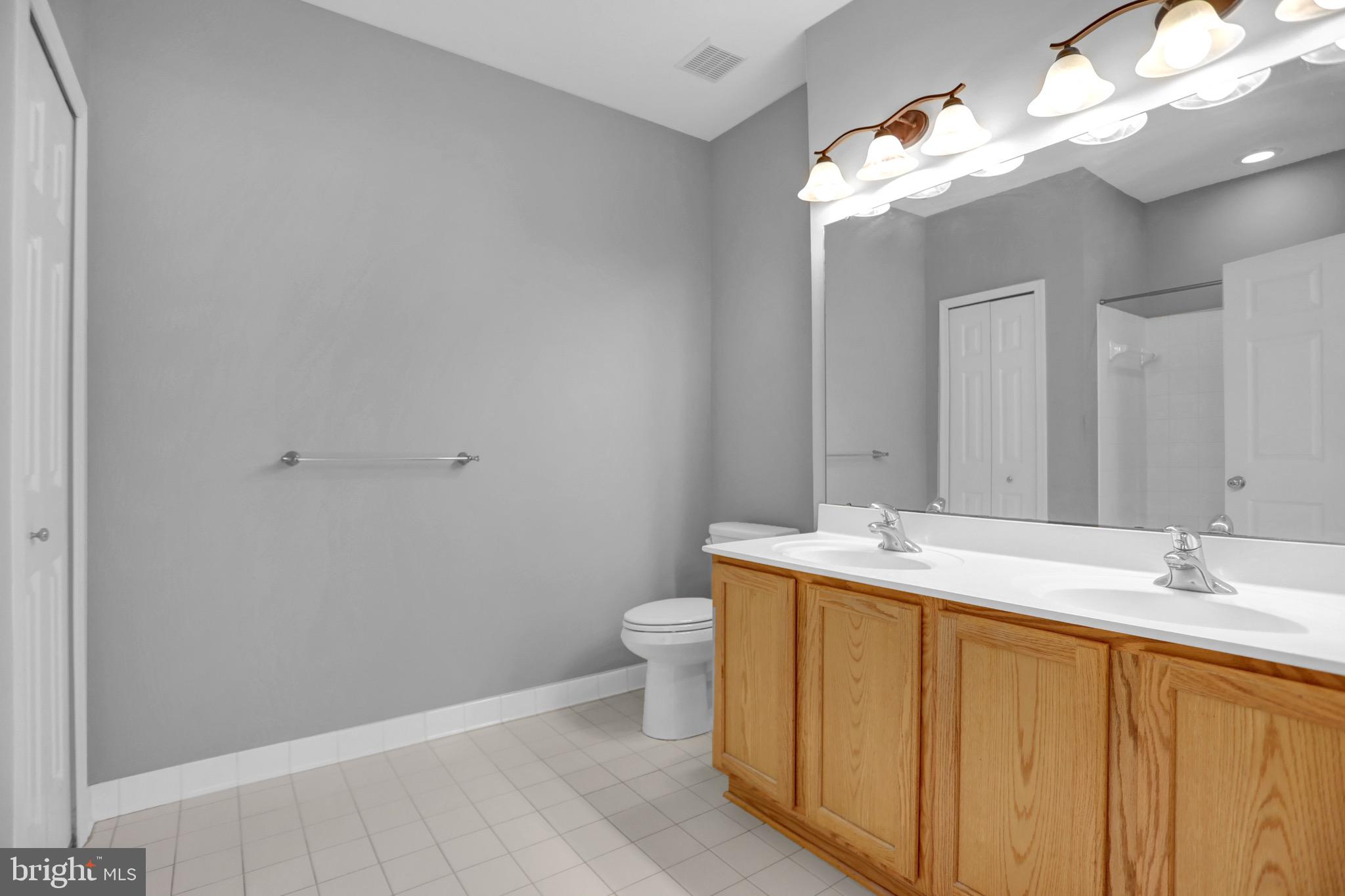 GLYNDON TRACE - Residential