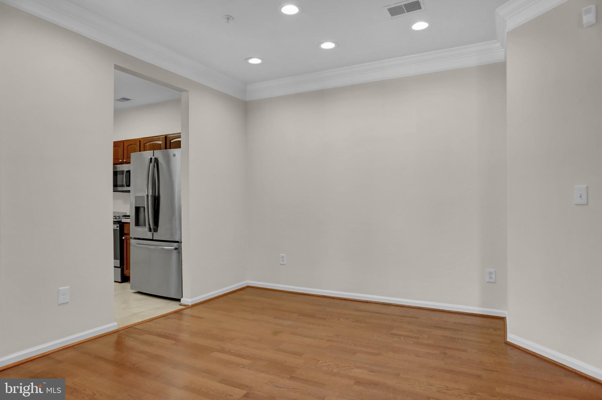 GLYNDON TRACE - Residential