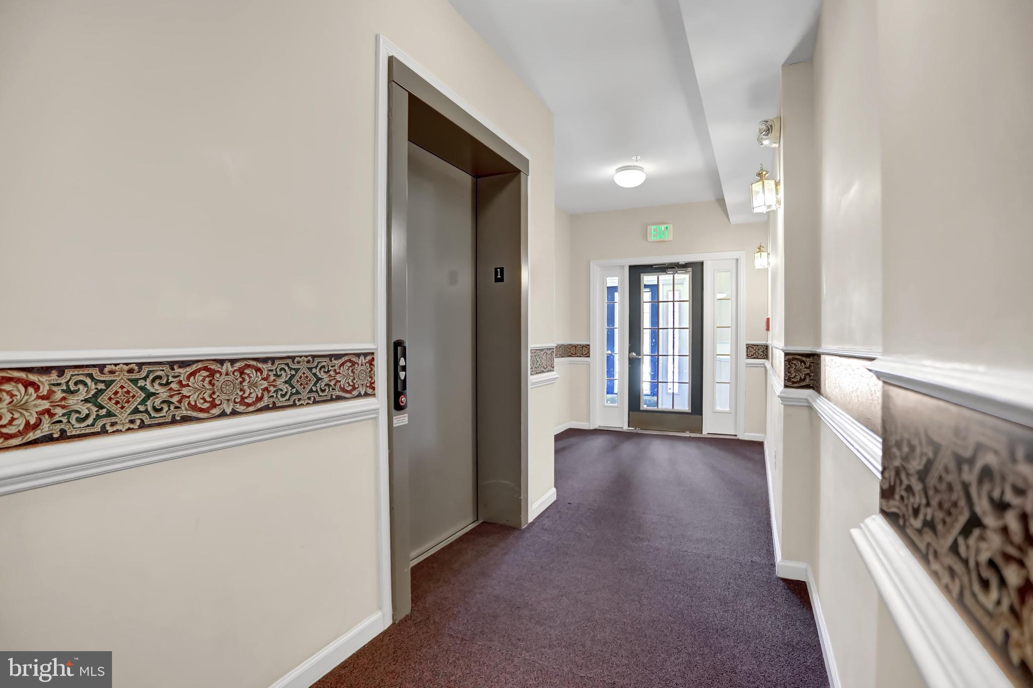 GLYNDON TRACE - Residential