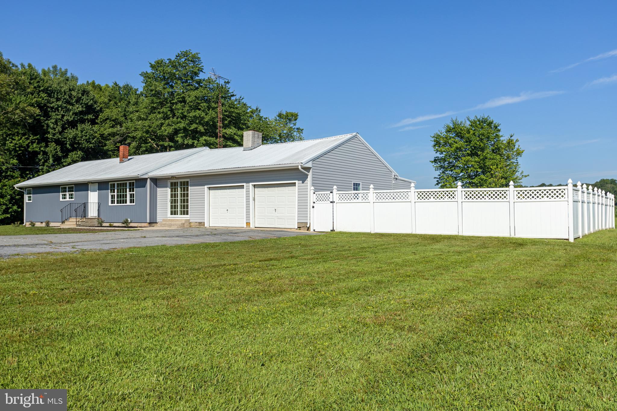 8950 SHAWNEE ROAD