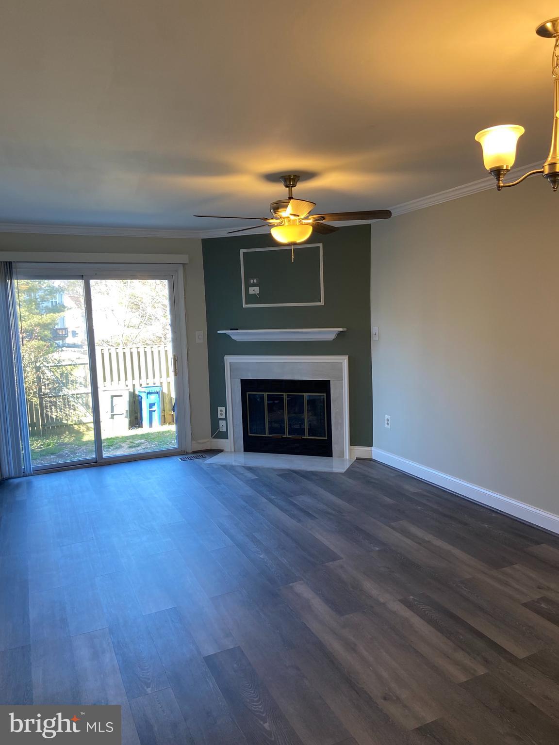 SOUTH KINGS STATION - Residential Lease