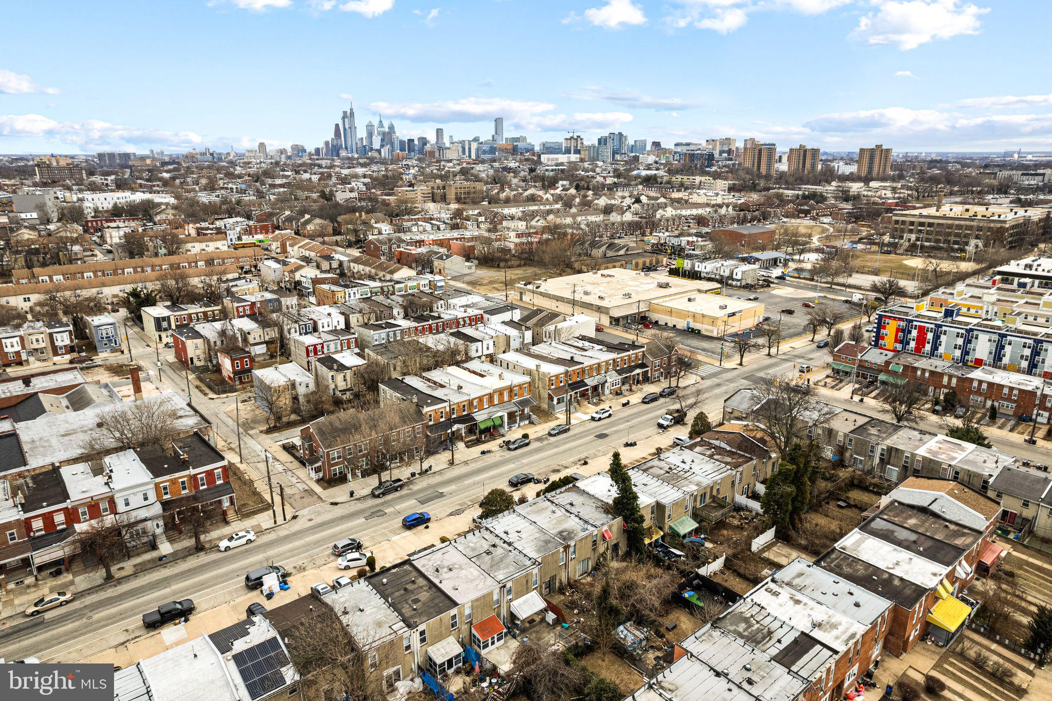 UNIVERSITY CITY - Residential