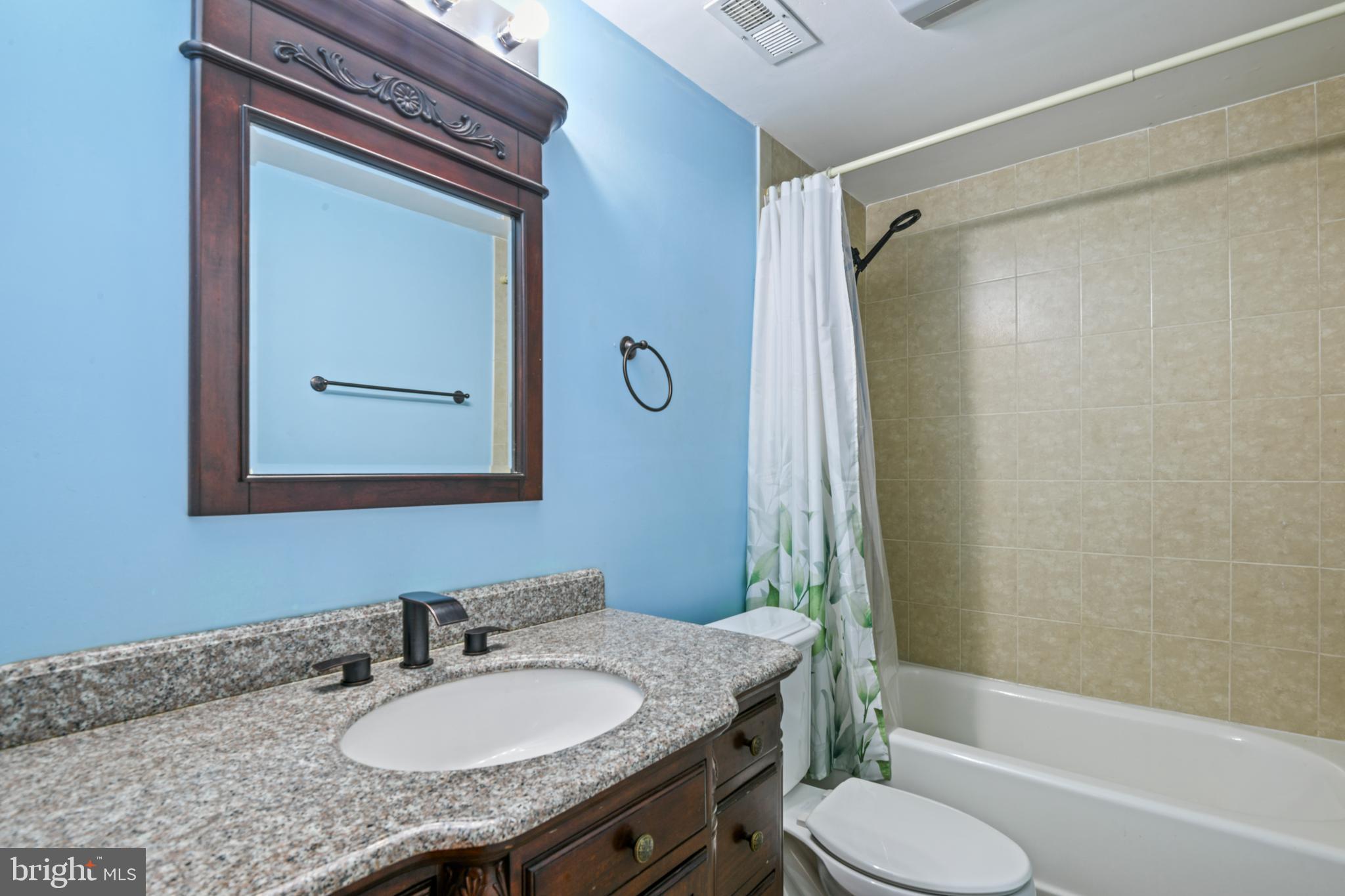 URBANA HIGHLANDS - Residential