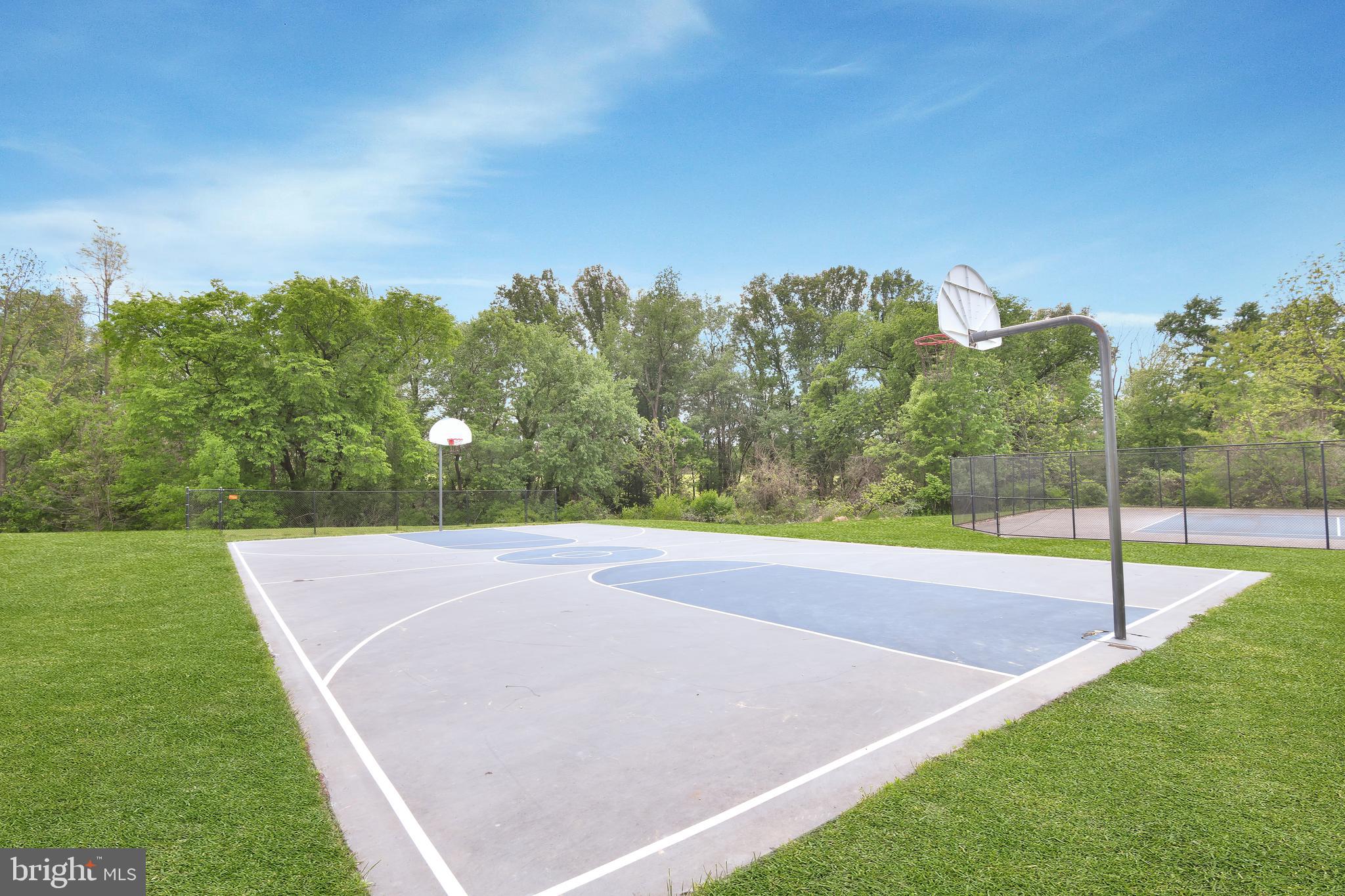 URBANA HIGHLANDS - Residential