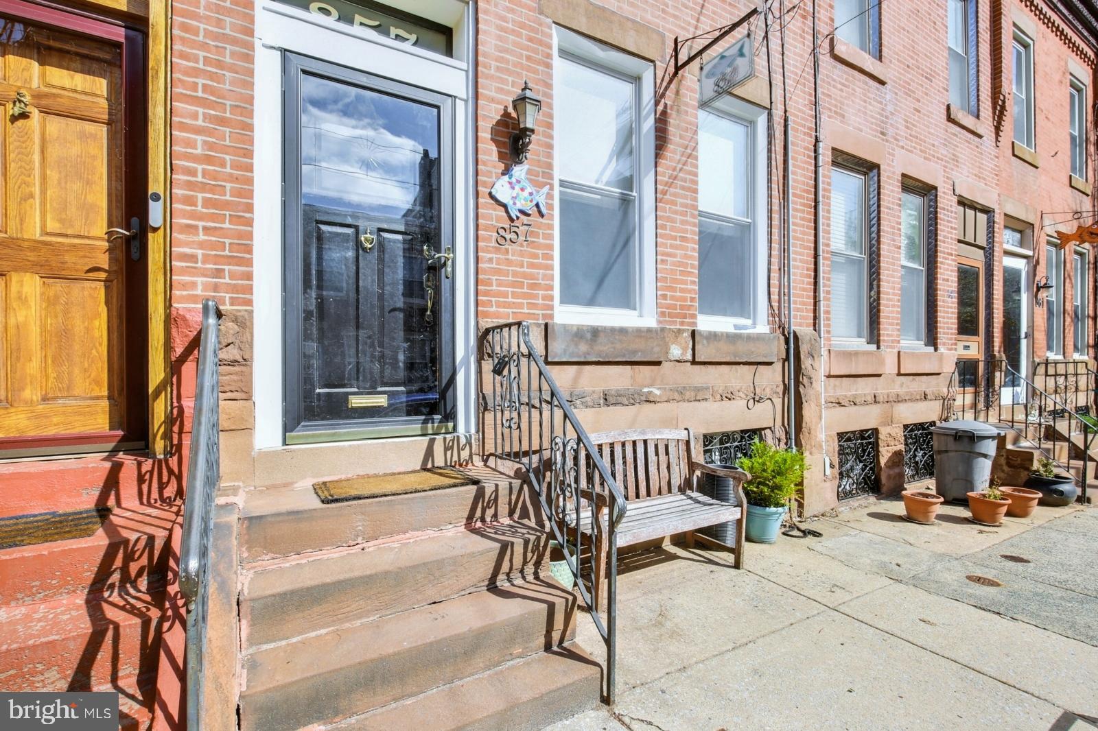 FISHTOWN - Residential Lease