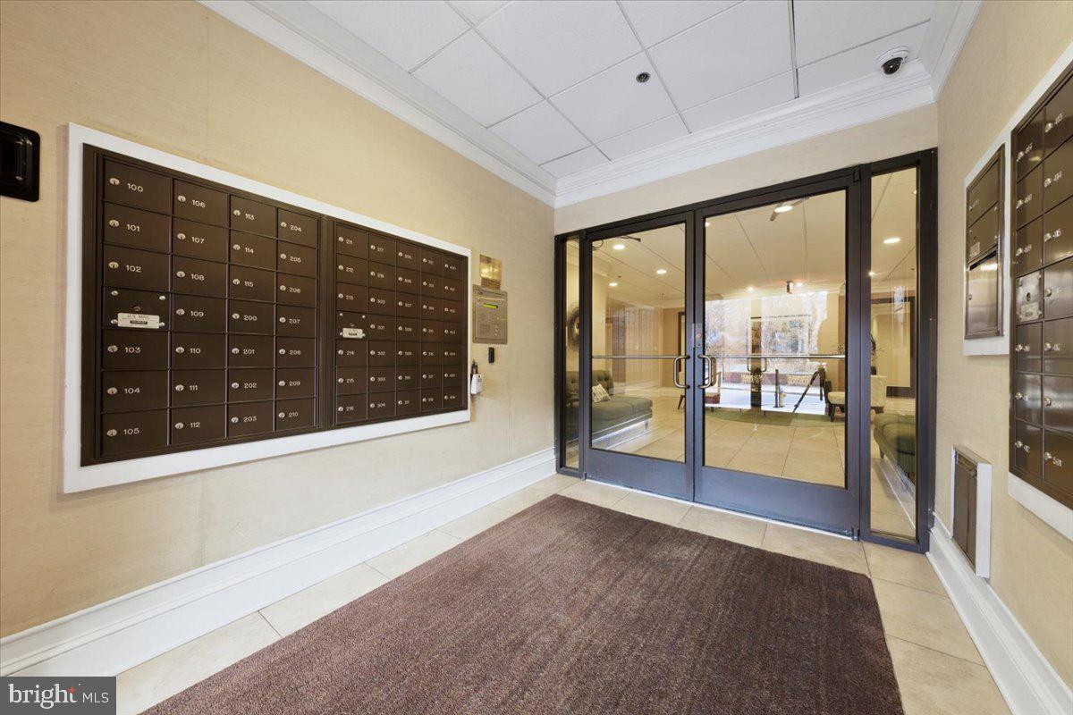 SUMMERWALK - Residential