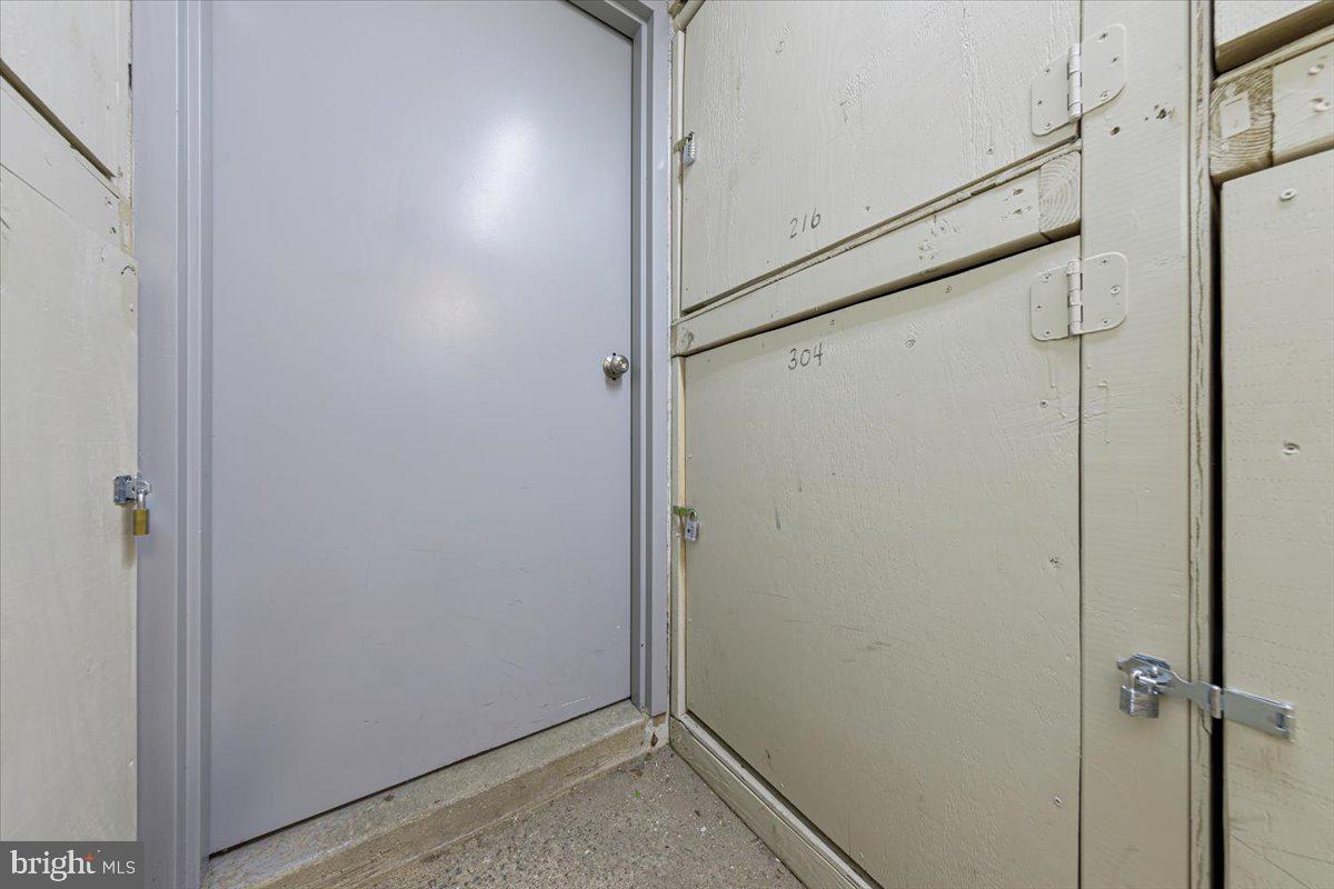 SUMMERWALK - Residential