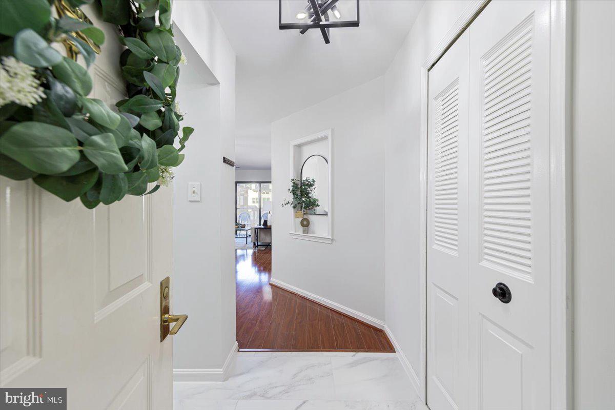 SUMMERWALK - Residential