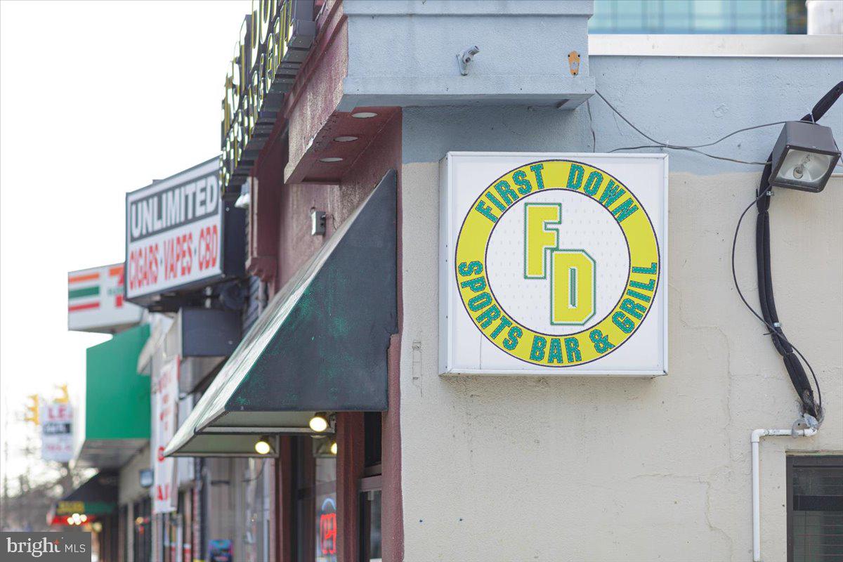 SUMMERWALK - Residential