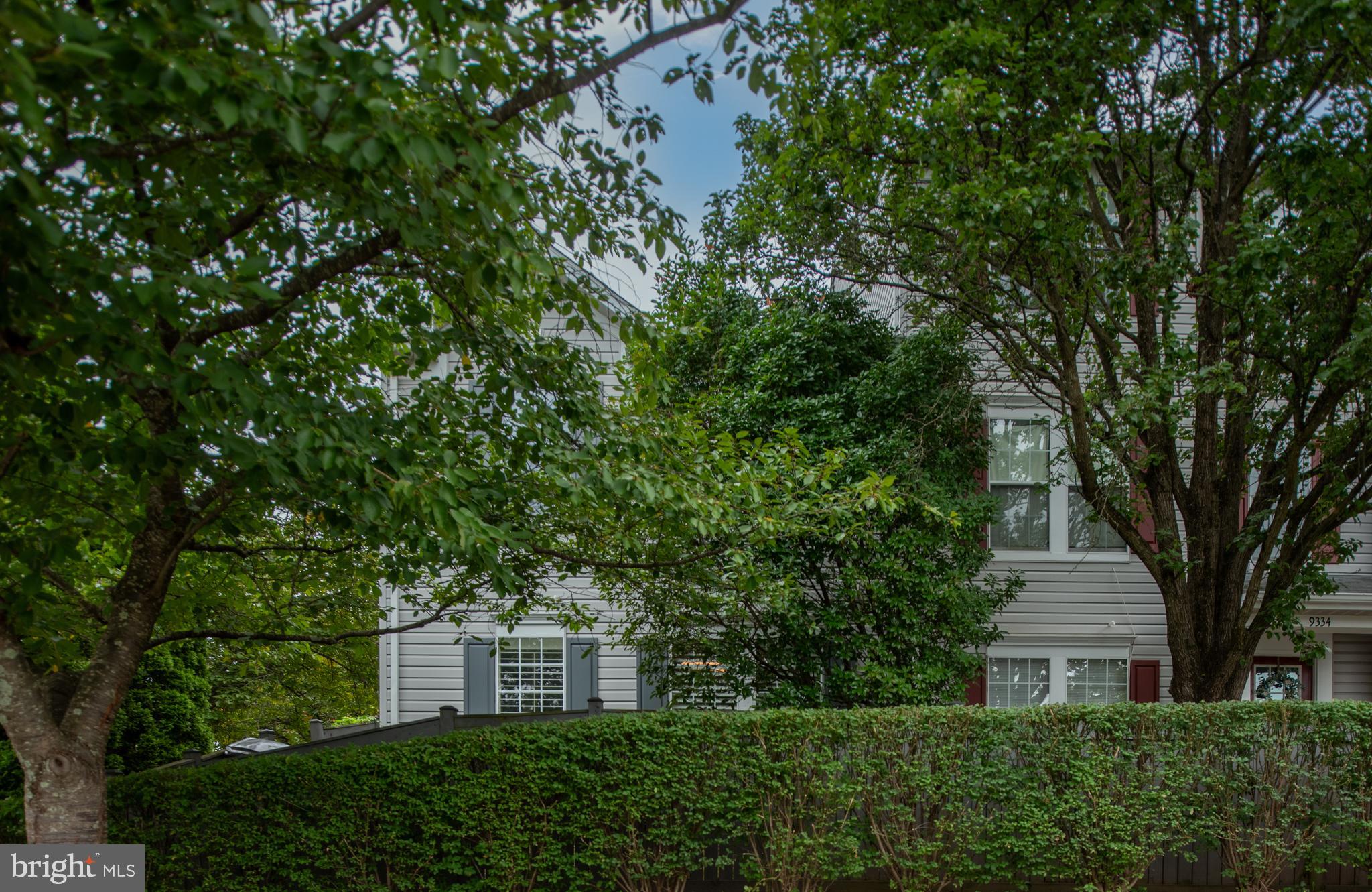 WELLINGTON/CLOVERHILL - Residential