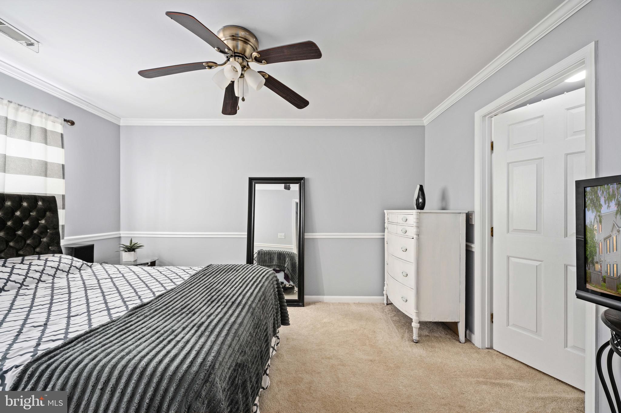 WELLINGTON/CLOVERHILL - Residential