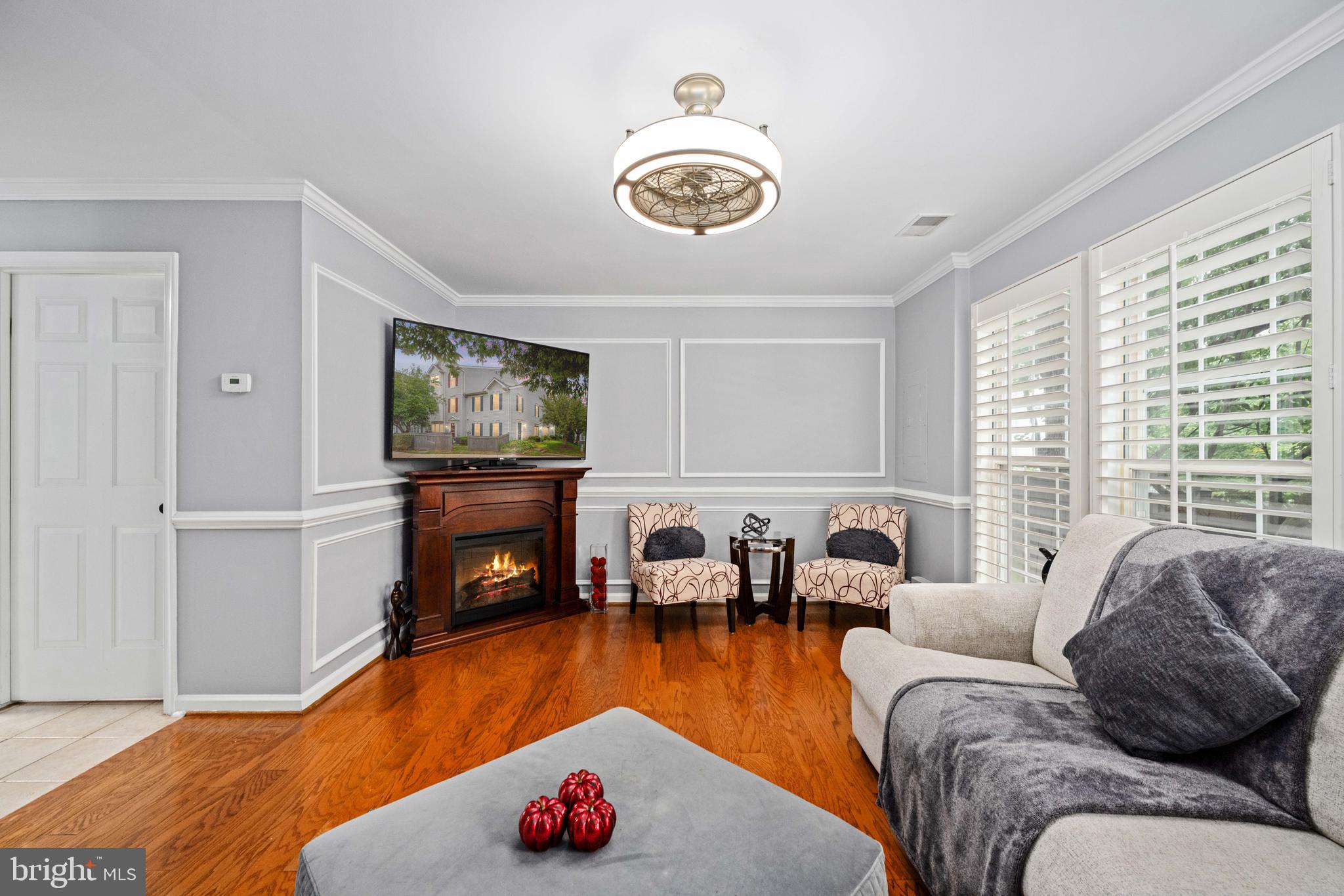 WELLINGTON/CLOVERHILL - Residential