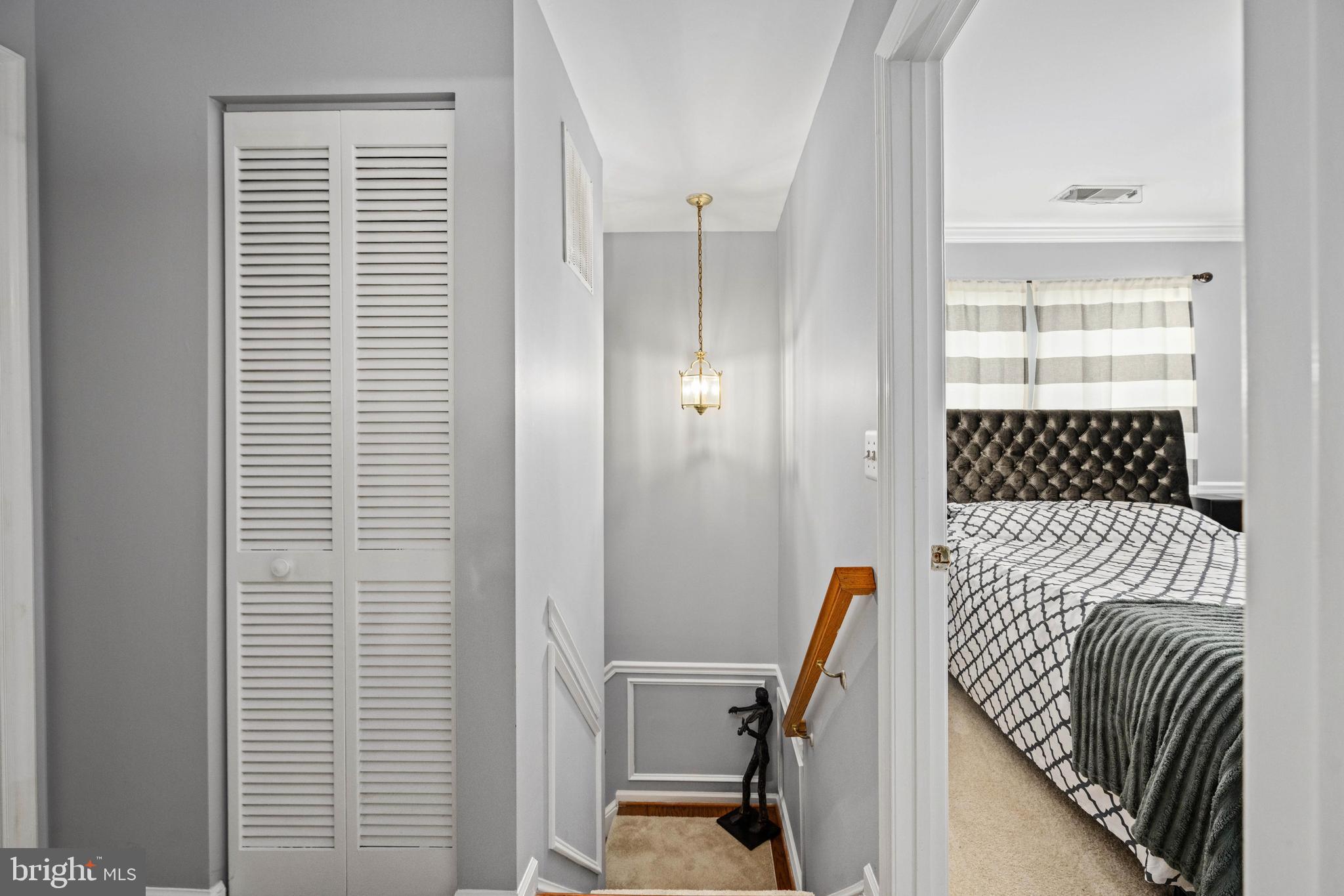 WELLINGTON/CLOVERHILL - Residential