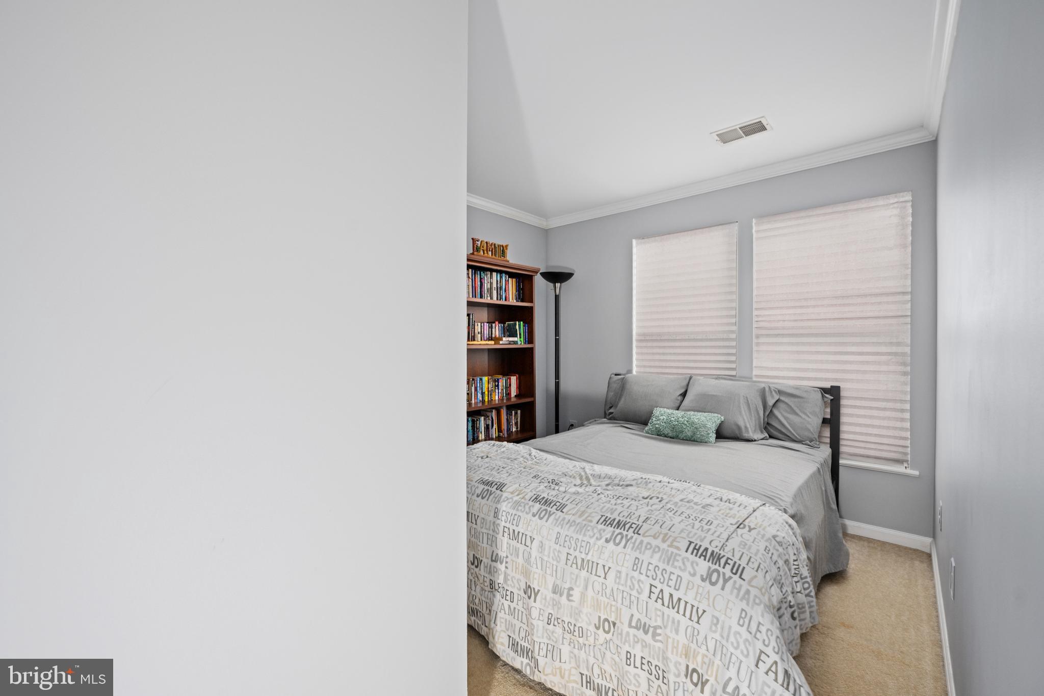 WELLINGTON/CLOVERHILL - Residential