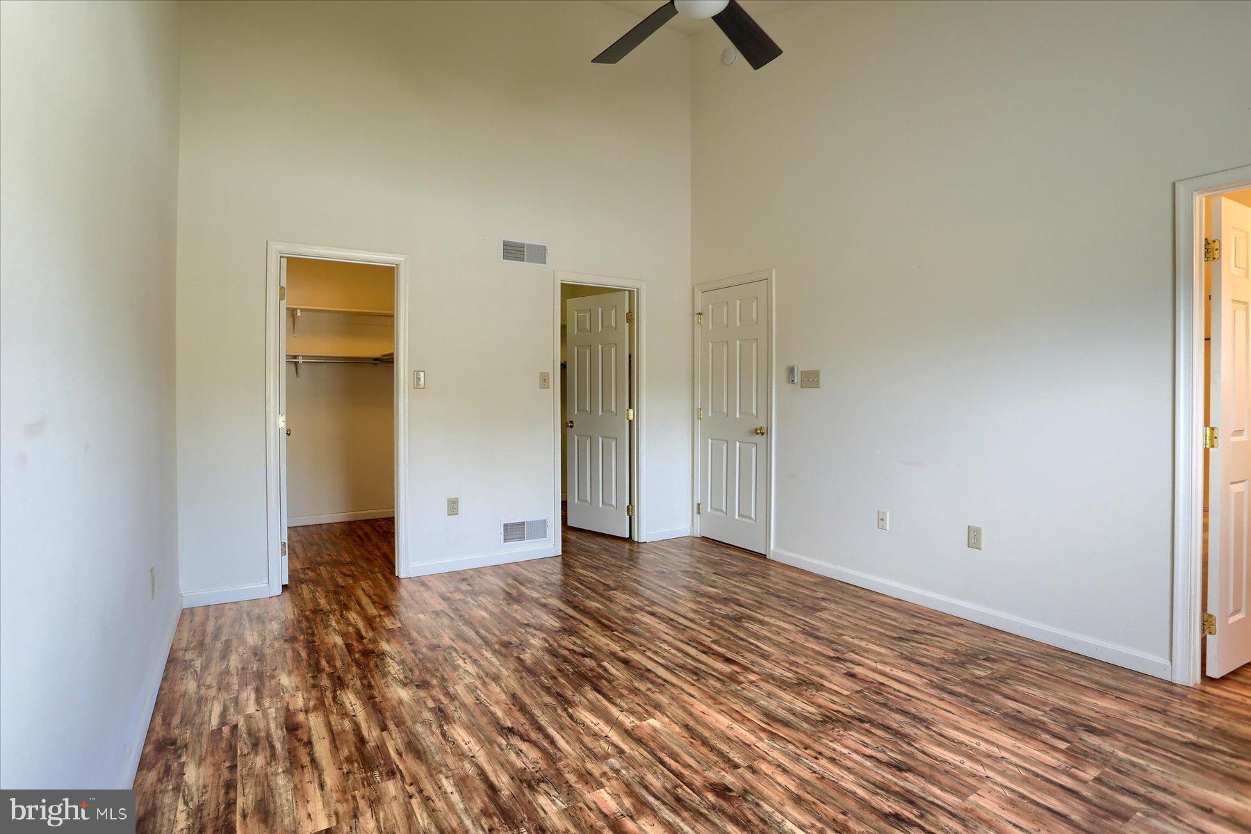 VILLAS AT HERSHEY MEADOWS - Residential