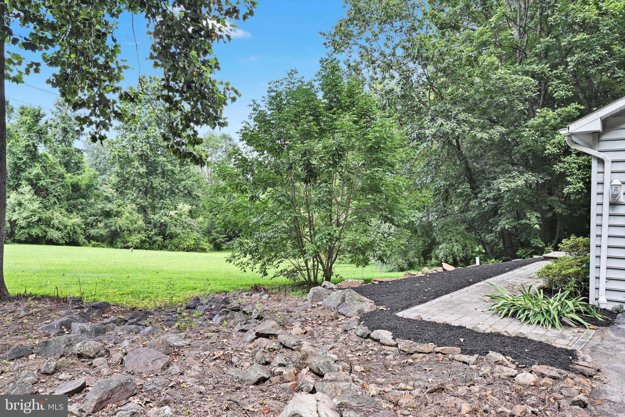 MAPLEFLOWER - Residential