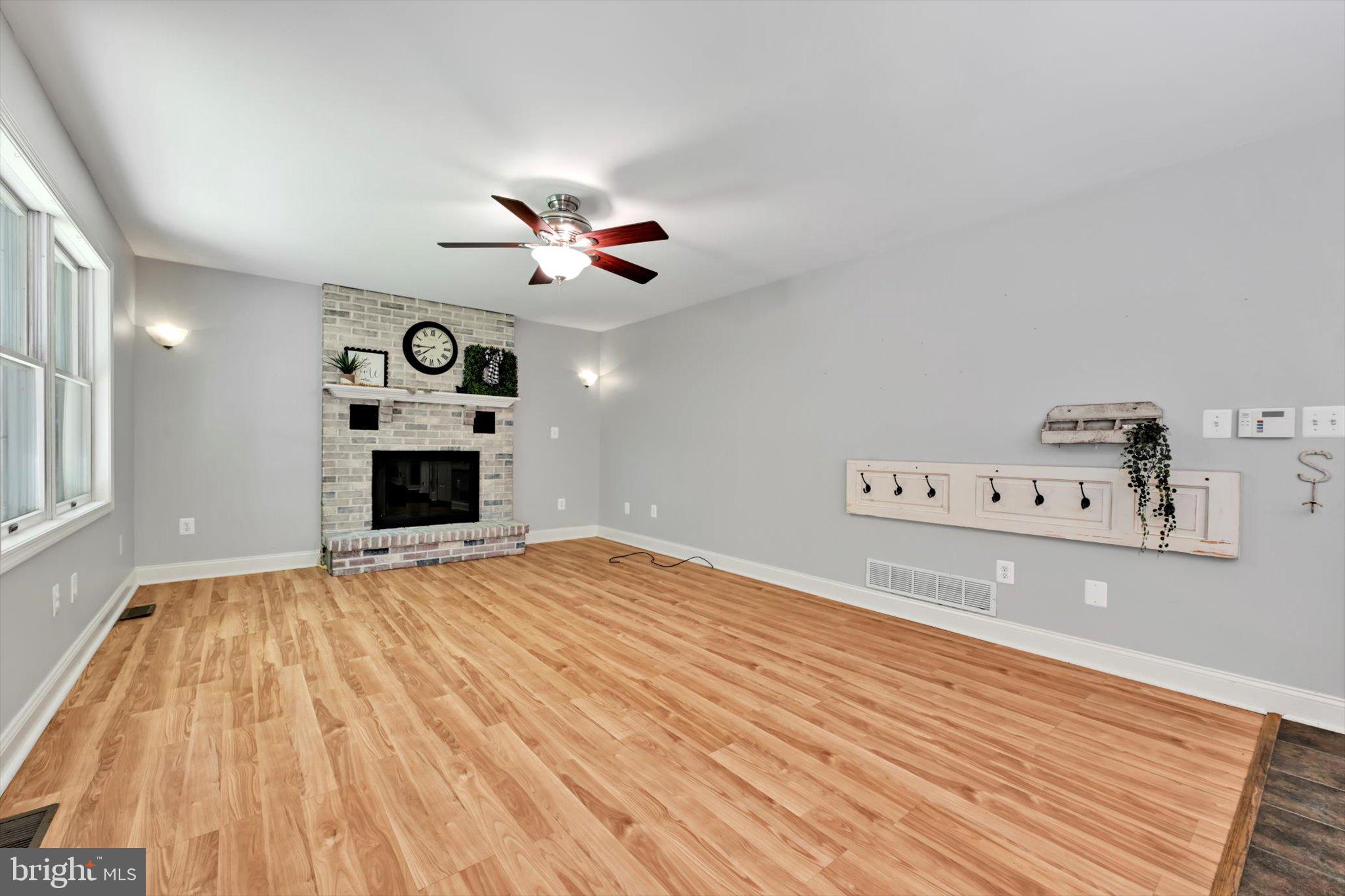 MAPLEFLOWER - Residential