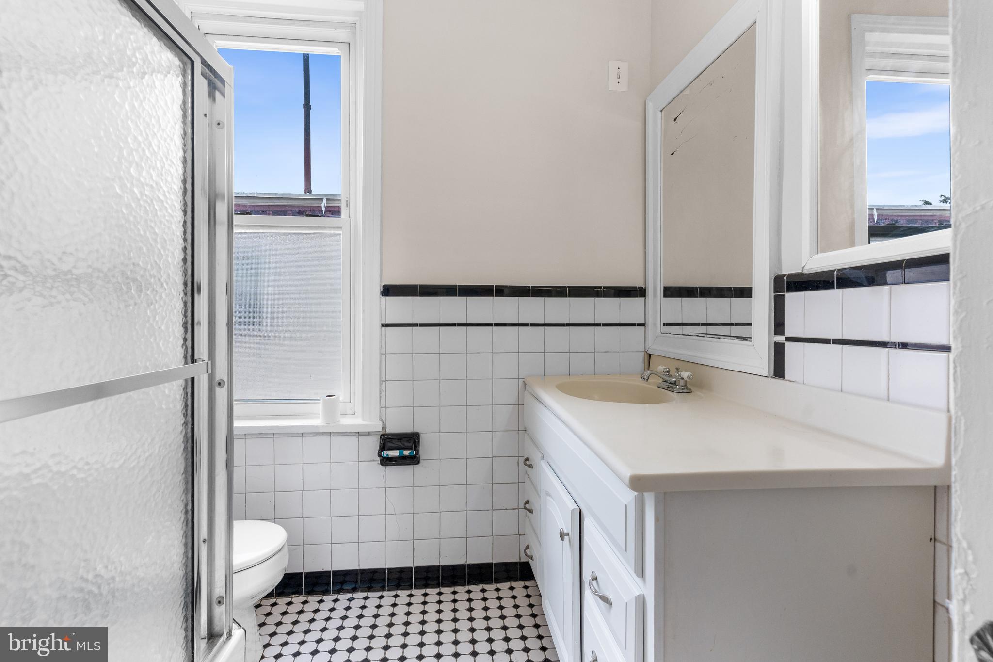 NORTHERN LIBERTIES - Residential Lease