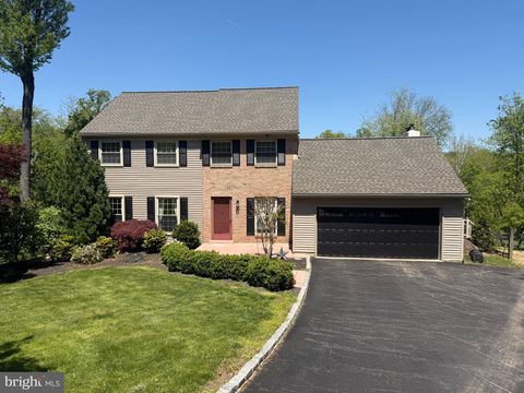 Photo of 736 Black Rock Road, COLLEGEVILLE, PA 19426 (MLS # PAMC2180670)